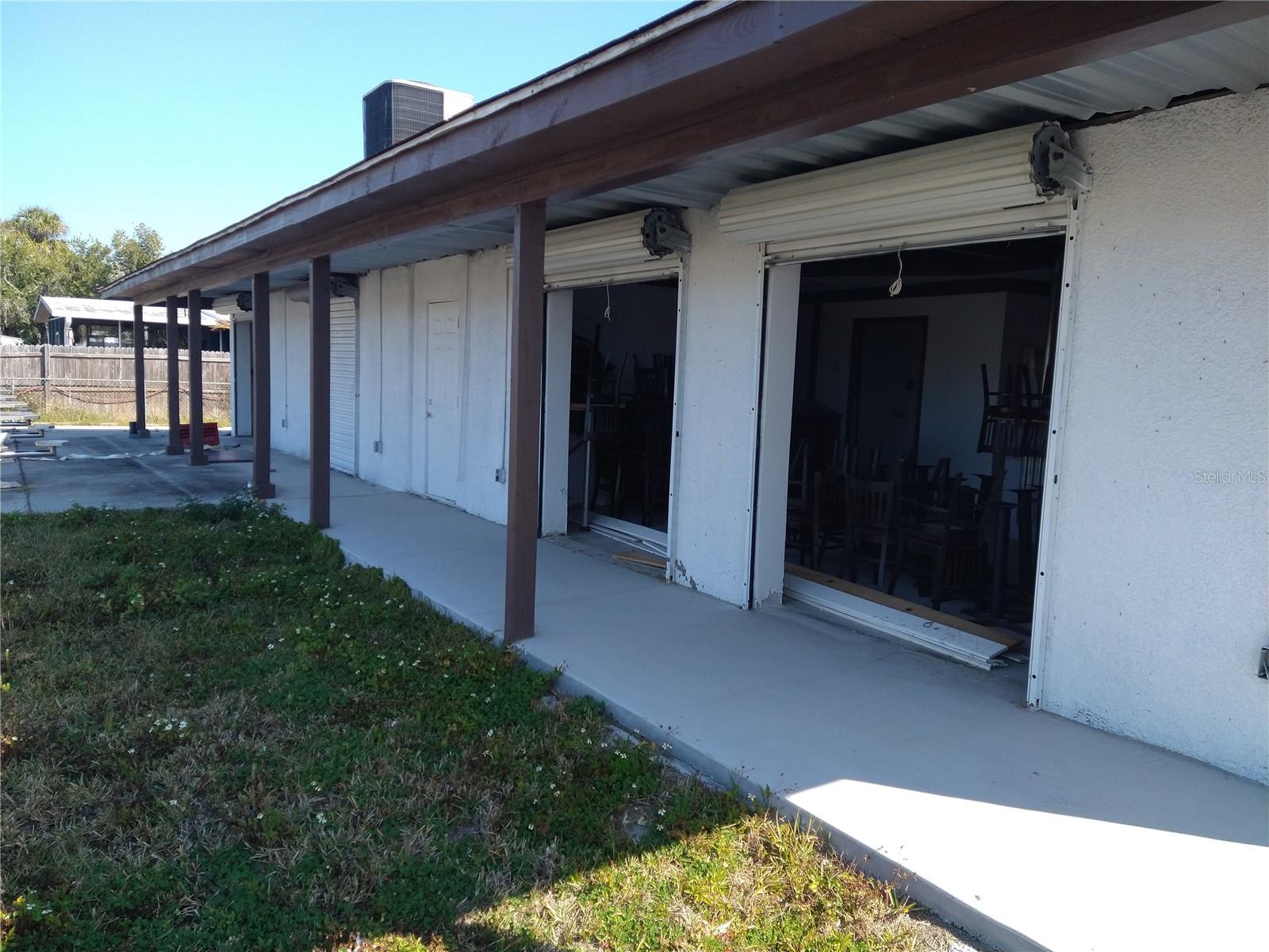 HUDSON BEACH ESTATES - Commercial Sale