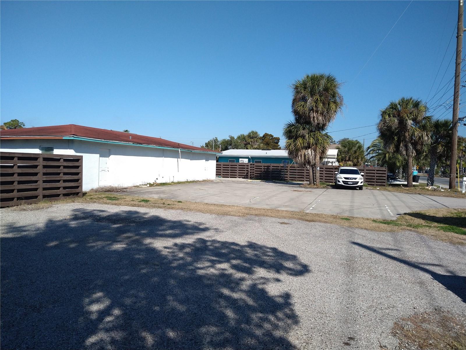 HUDSON BEACH ESTATES - Commercial Sale
