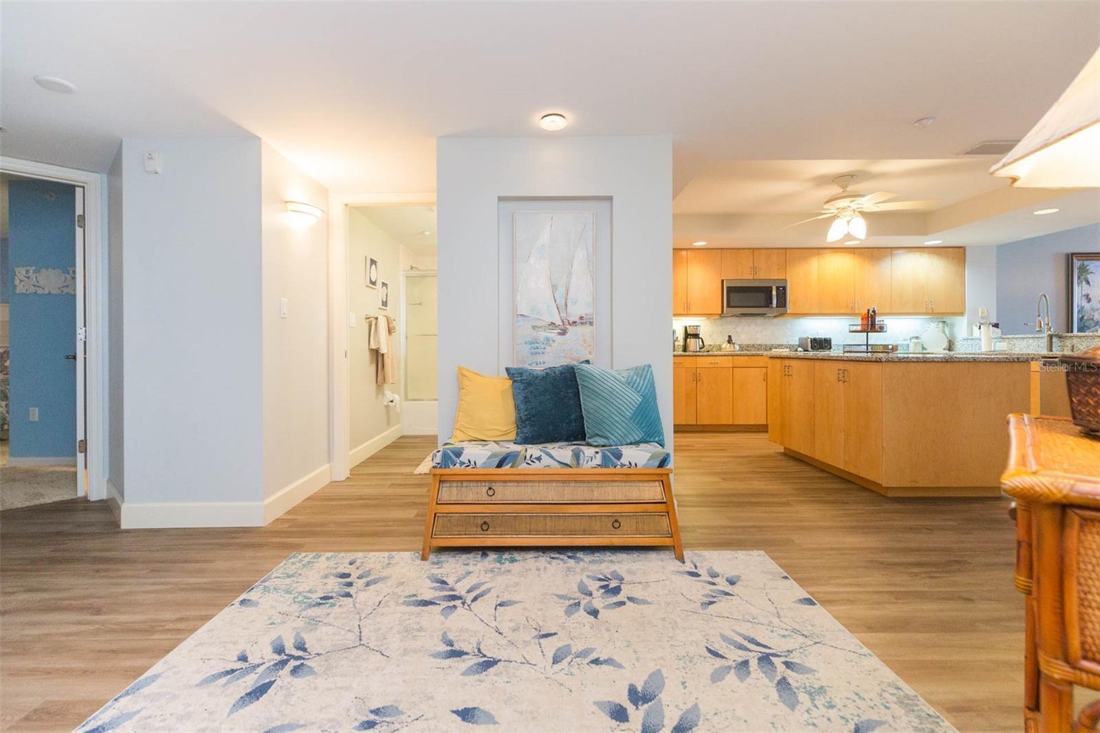 LA CONTESSA CONDO - Residential