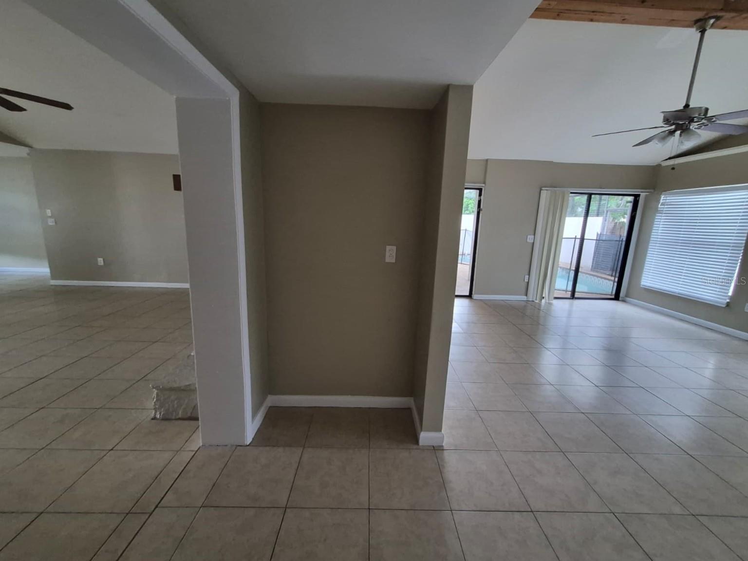 BRIARWOODS - Residential
