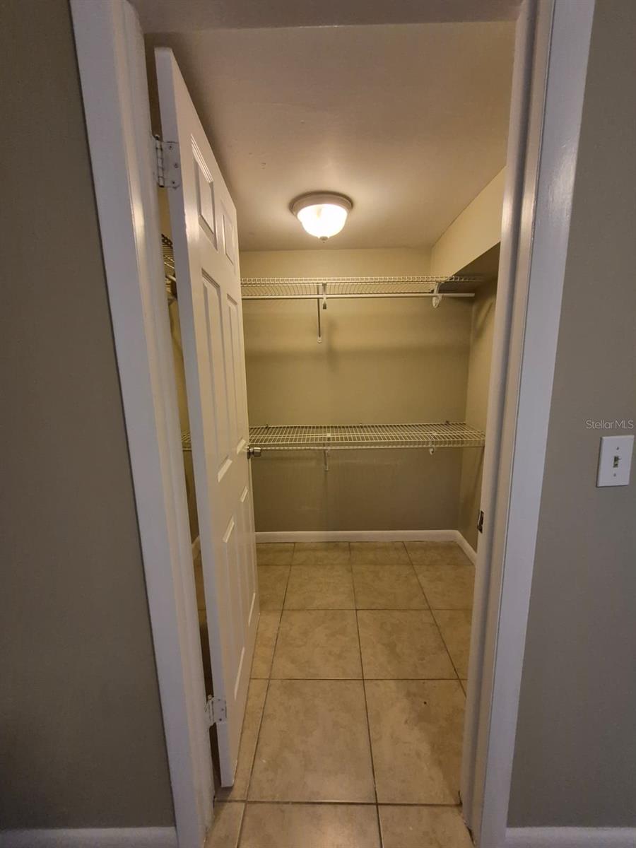 BRIARWOODS - Residential