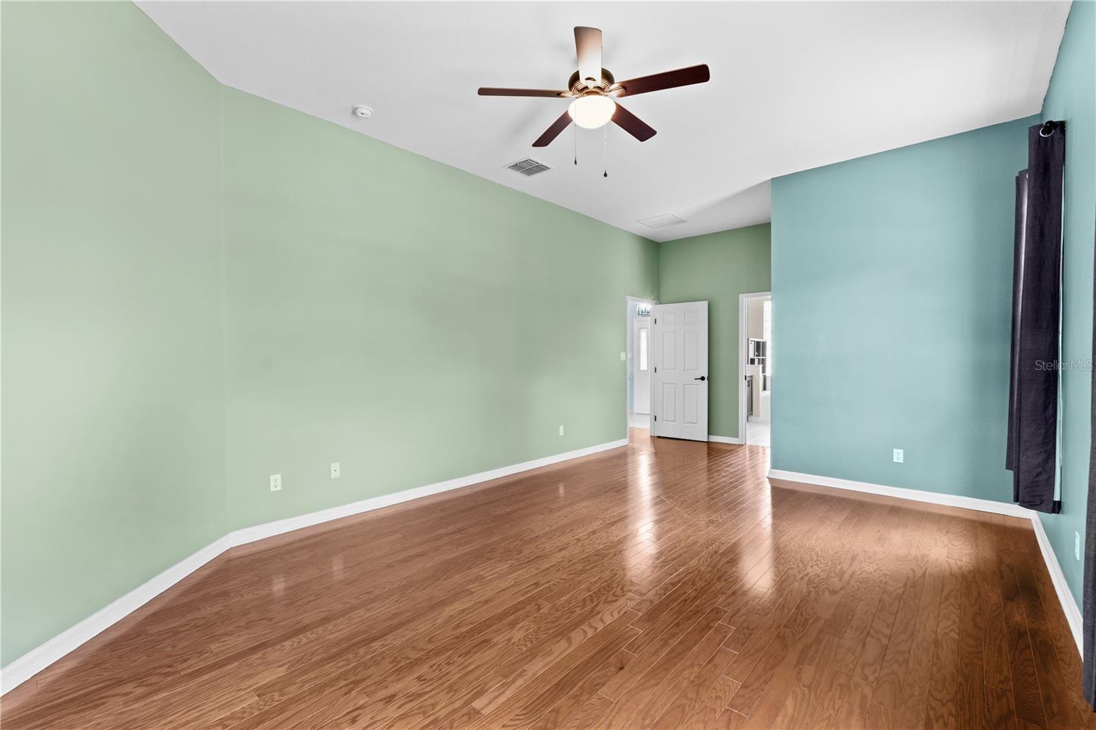 PLANTATION AT LEESBURG ASHLAND VILLAGE - Residential