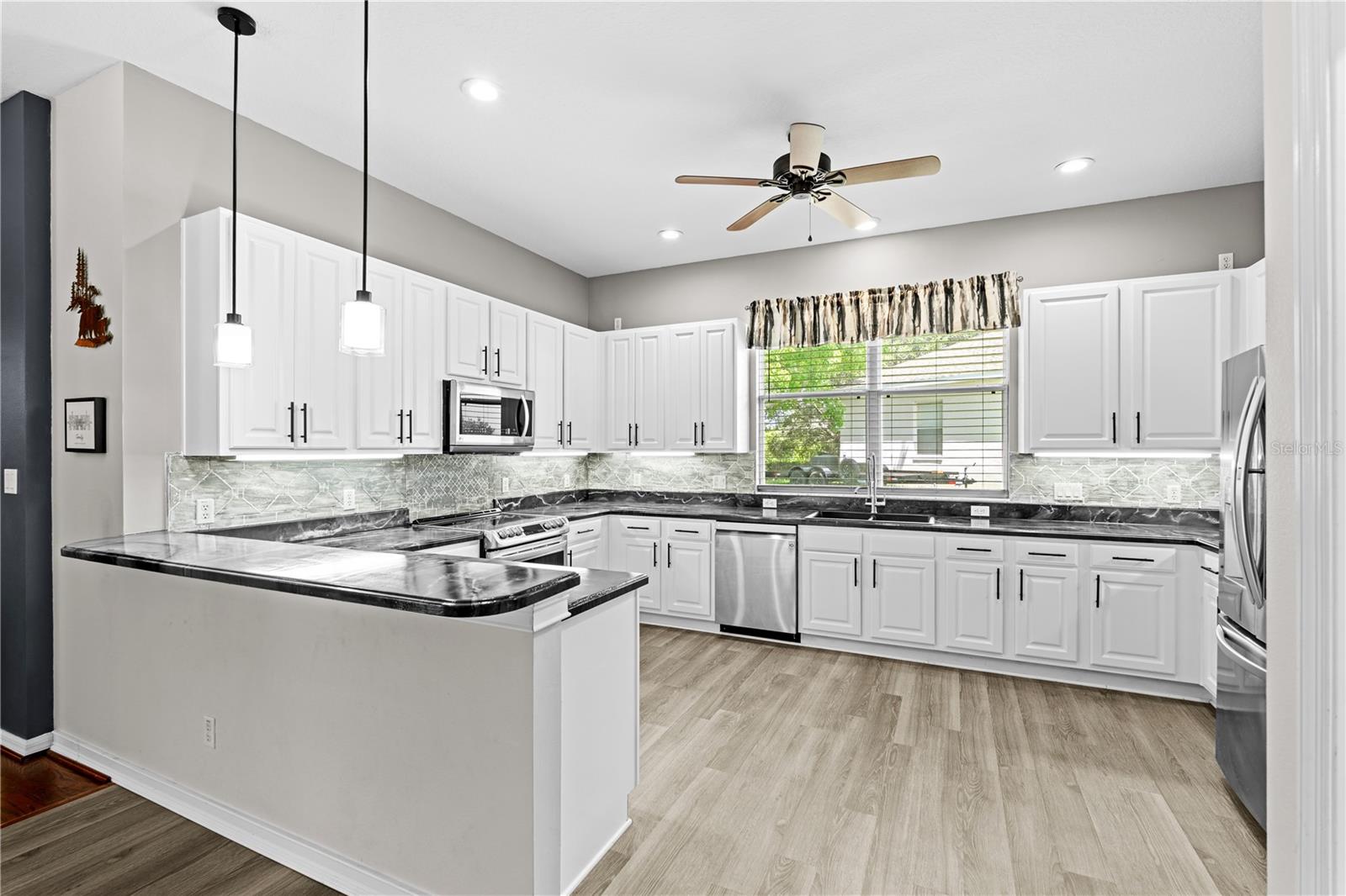 PLANTATION AT LEESBURG ASHLAND VILLAGE - Residential