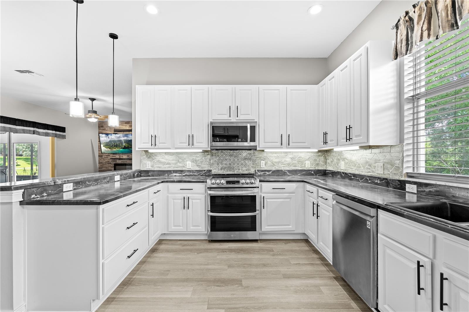PLANTATION AT LEESBURG ASHLAND VILLAGE - Residential