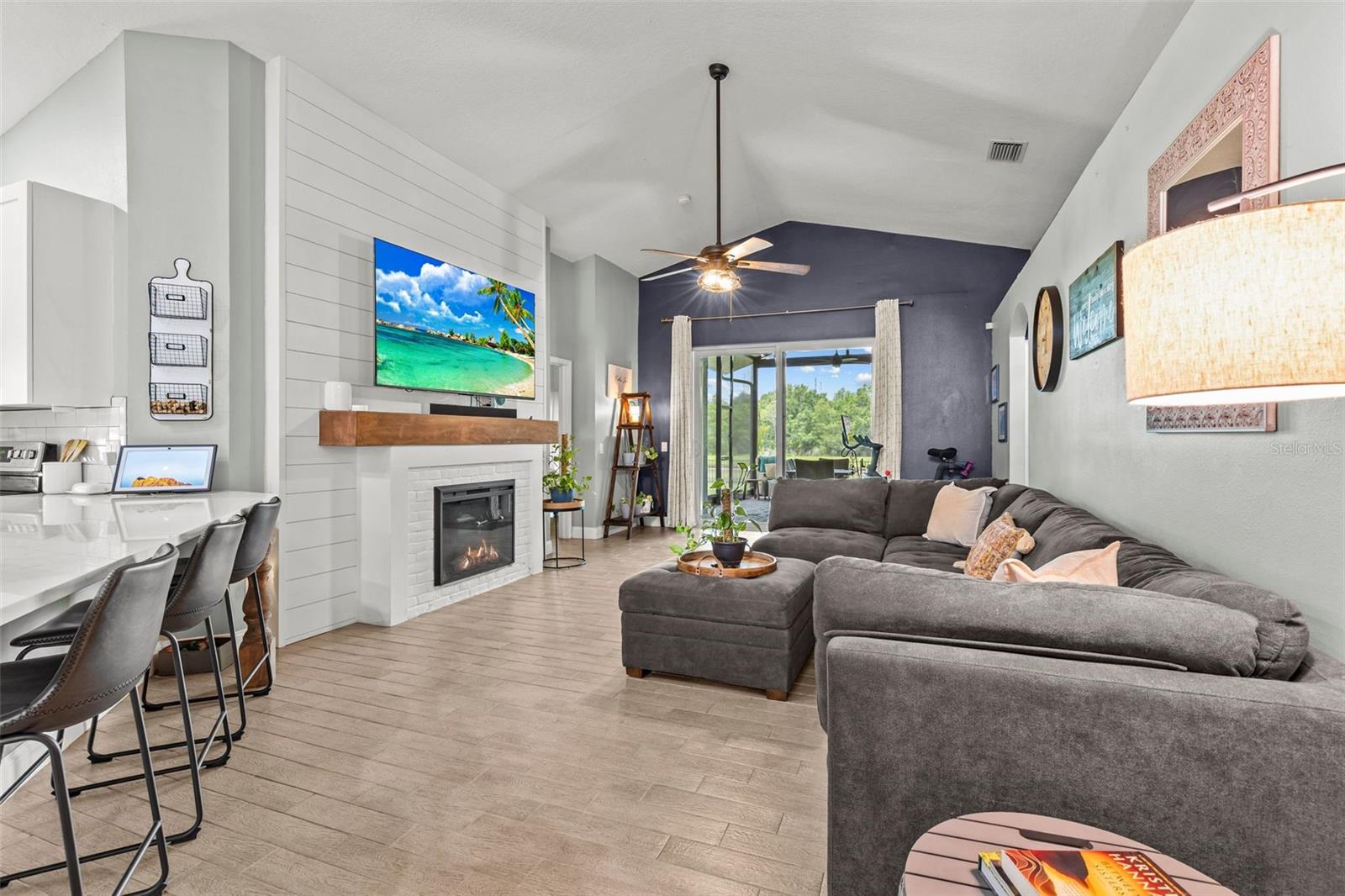 MEADOW POINTE 04 PRCL J - Residential