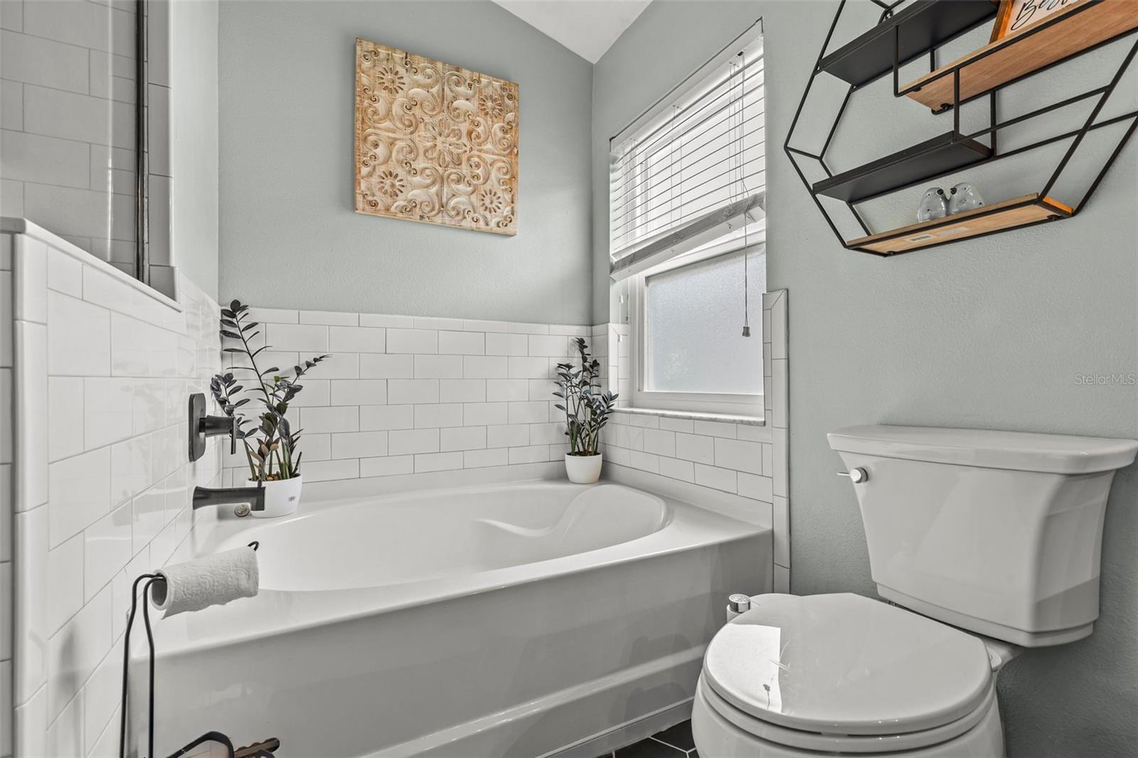 MEADOW POINTE 04 PRCL J - Residential