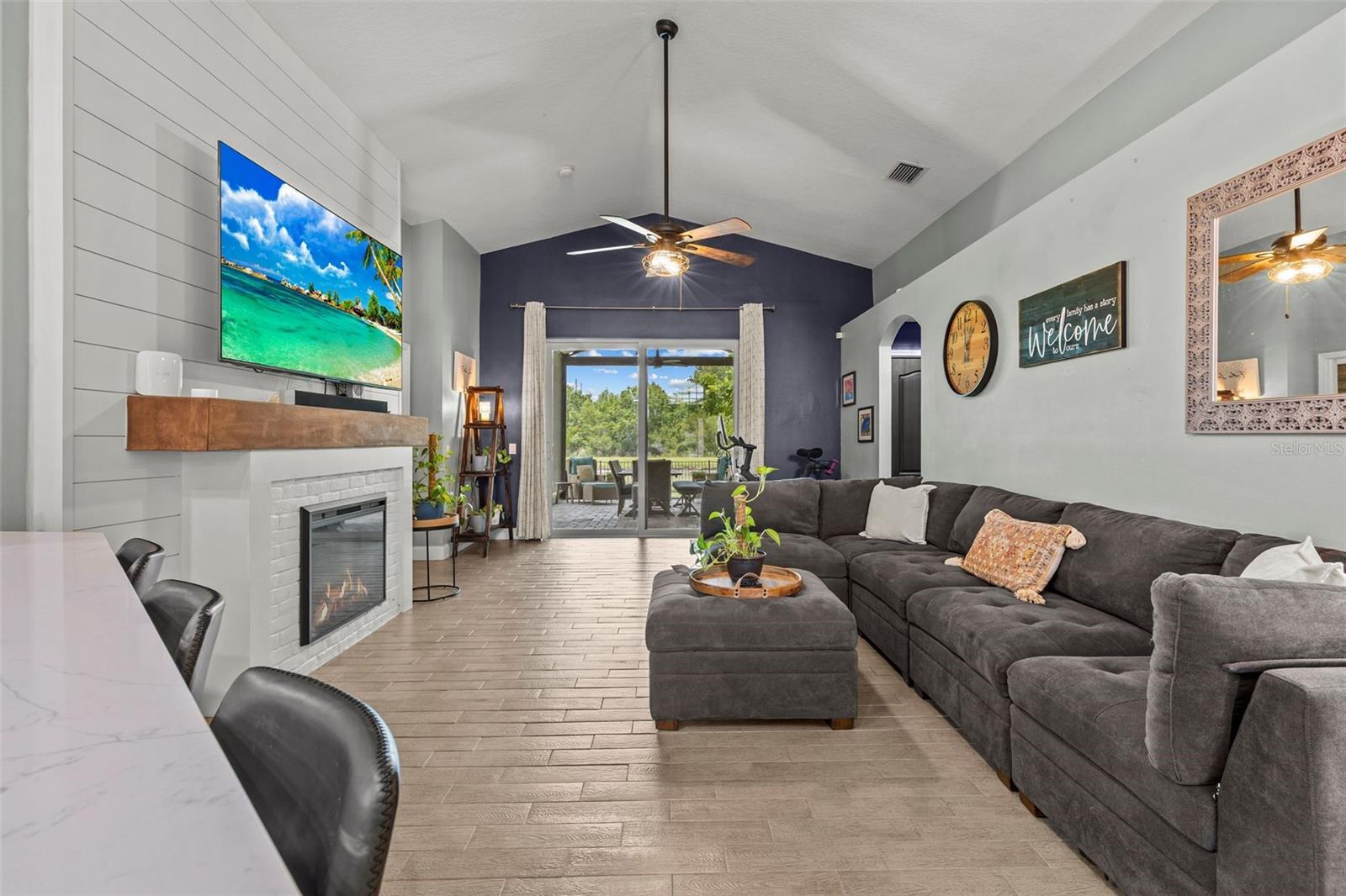 MEADOW POINTE 04 PRCL J - Residential