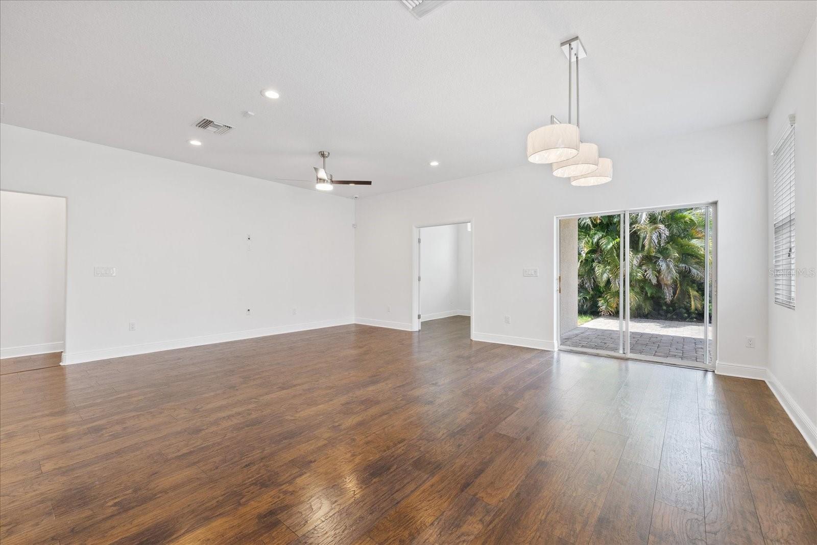 DREWS JOHN H SUB BLKS 11 TO 1 - Residential
