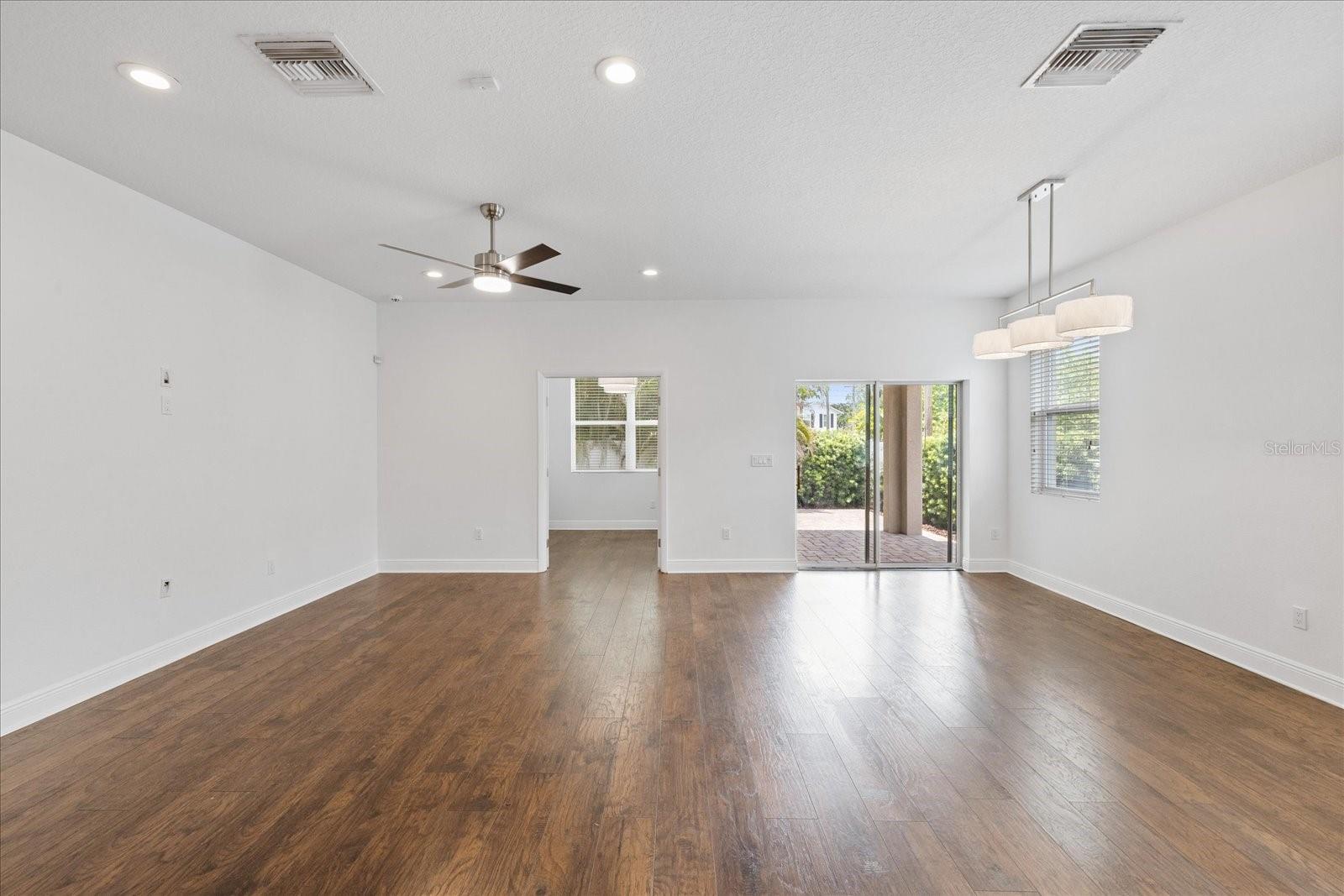 DREWS JOHN H SUB BLKS 11 TO 1 - Residential