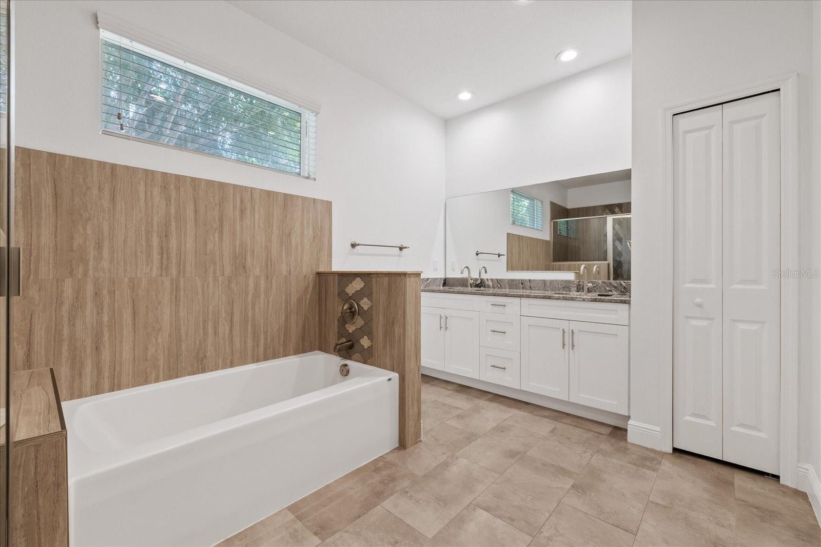 DREWS JOHN H SUB BLKS 11 TO 1 - Residential