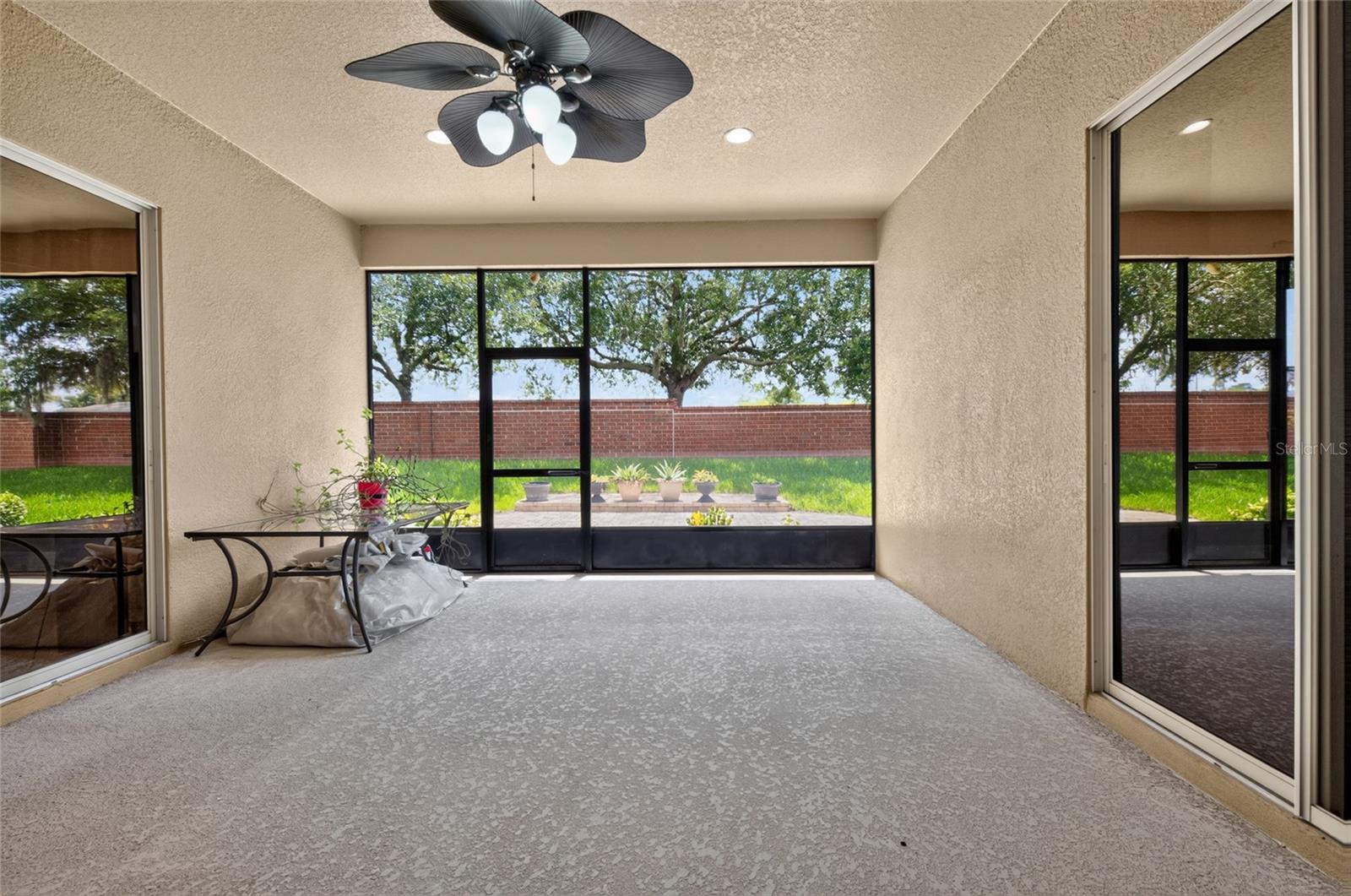 CARRIAGE POINTE A-I & L - Residential