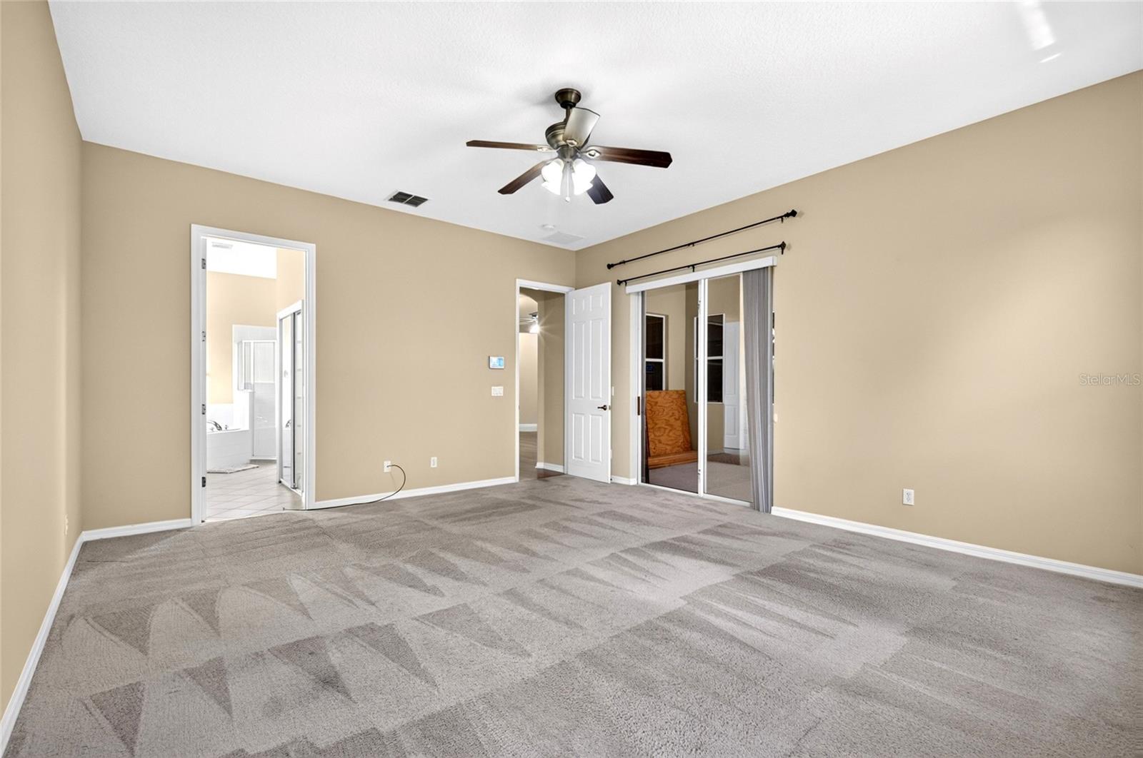 CARRIAGE POINTE A-I & L - Residential