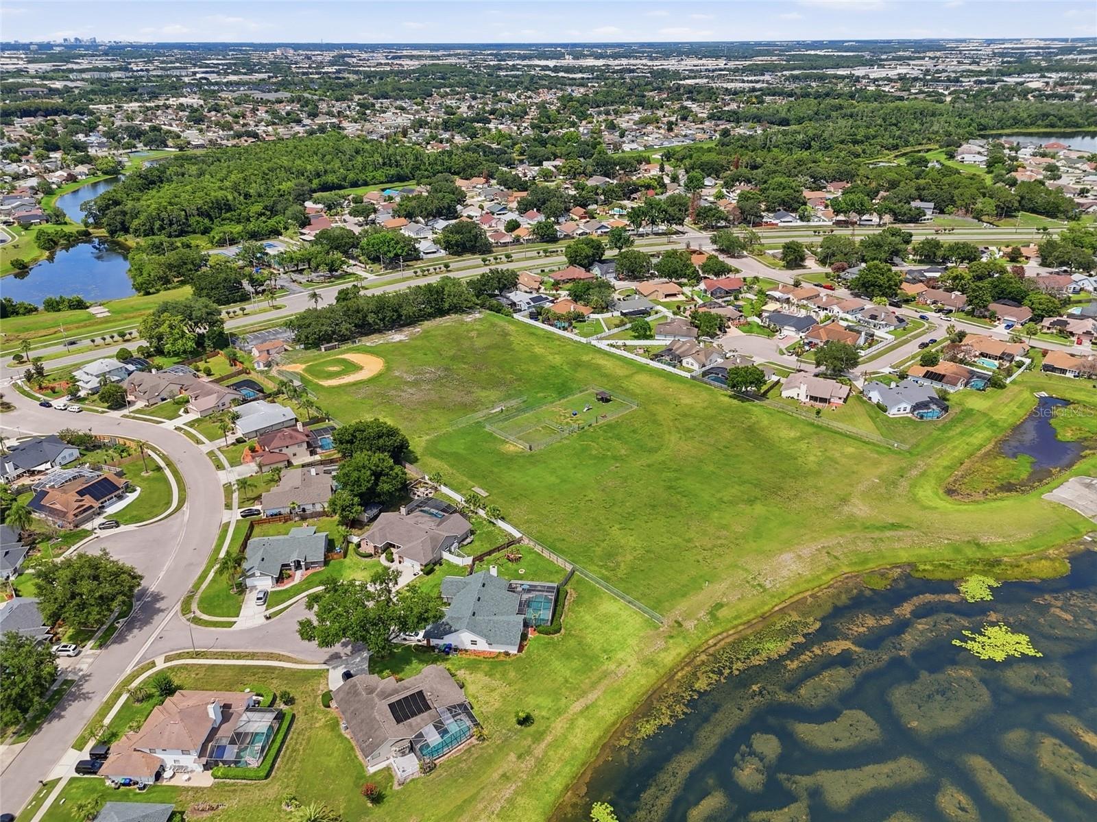 WHISPER LAKES - Residential