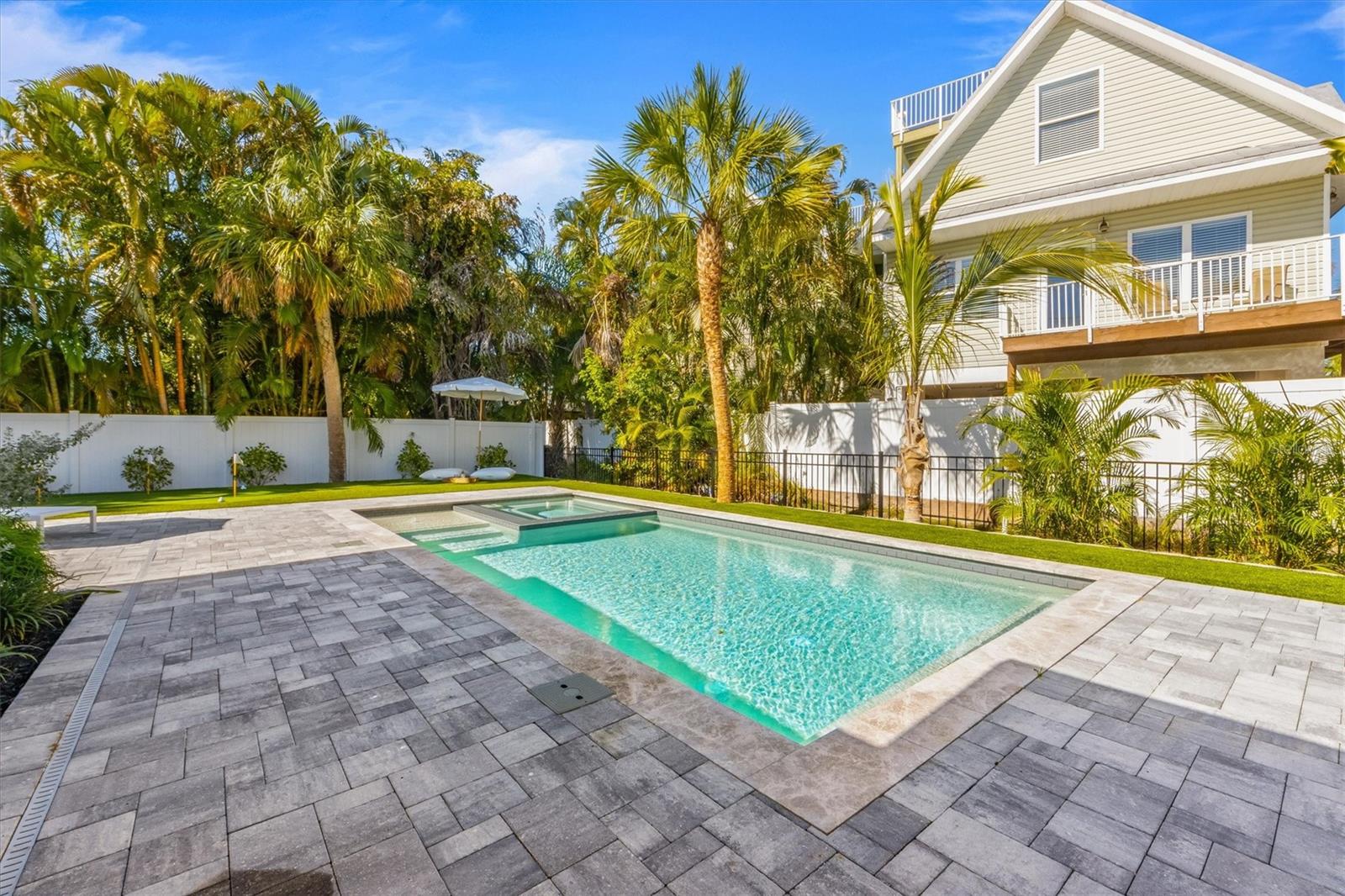 BAY PALMS ADD - Residential