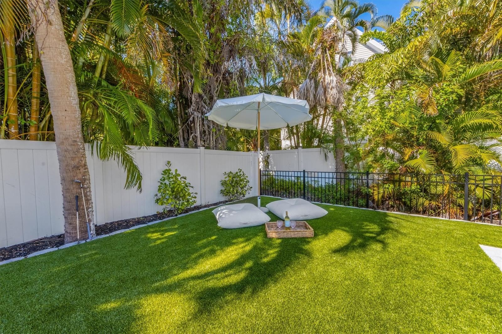BAY PALMS ADD - Residential