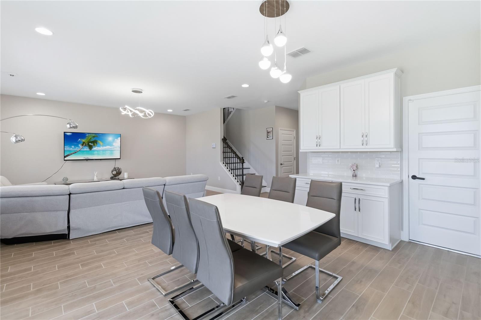 WATERLEIGH PH 4B & 4C - Residential Lease