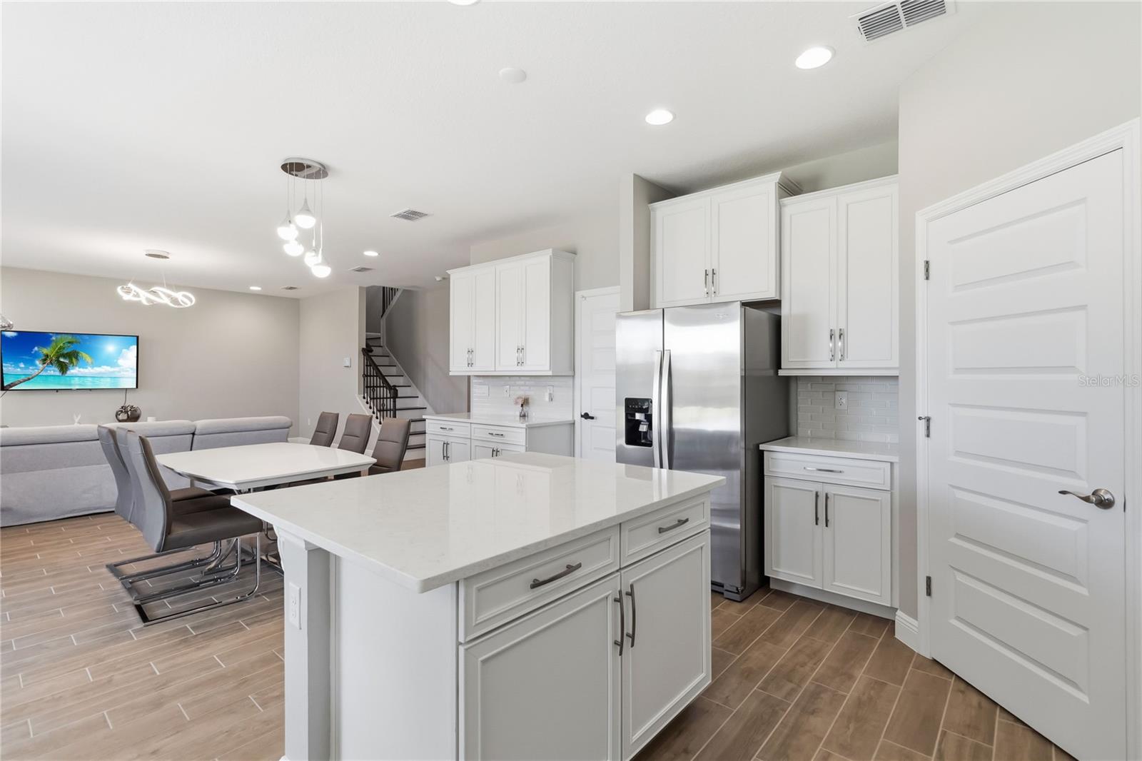 WATERLEIGH PH 4B & 4C - Residential Lease
