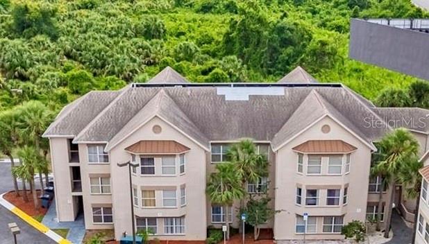 PARKWAY PALMS RSRT MAINGATE - Residential