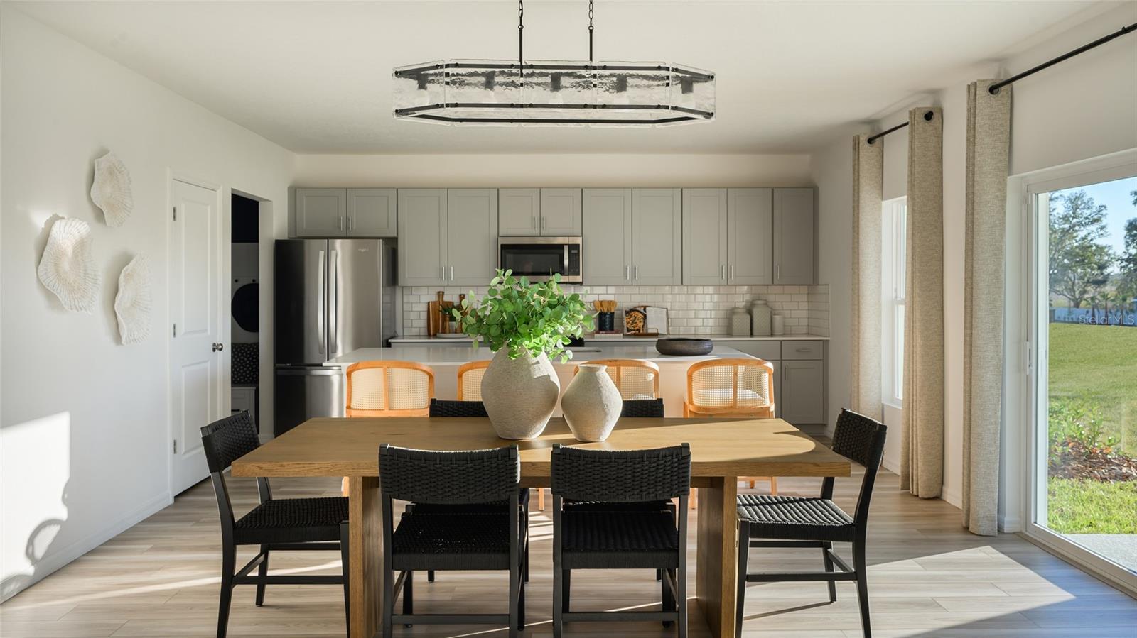 PASADENA LANDING - Residential
