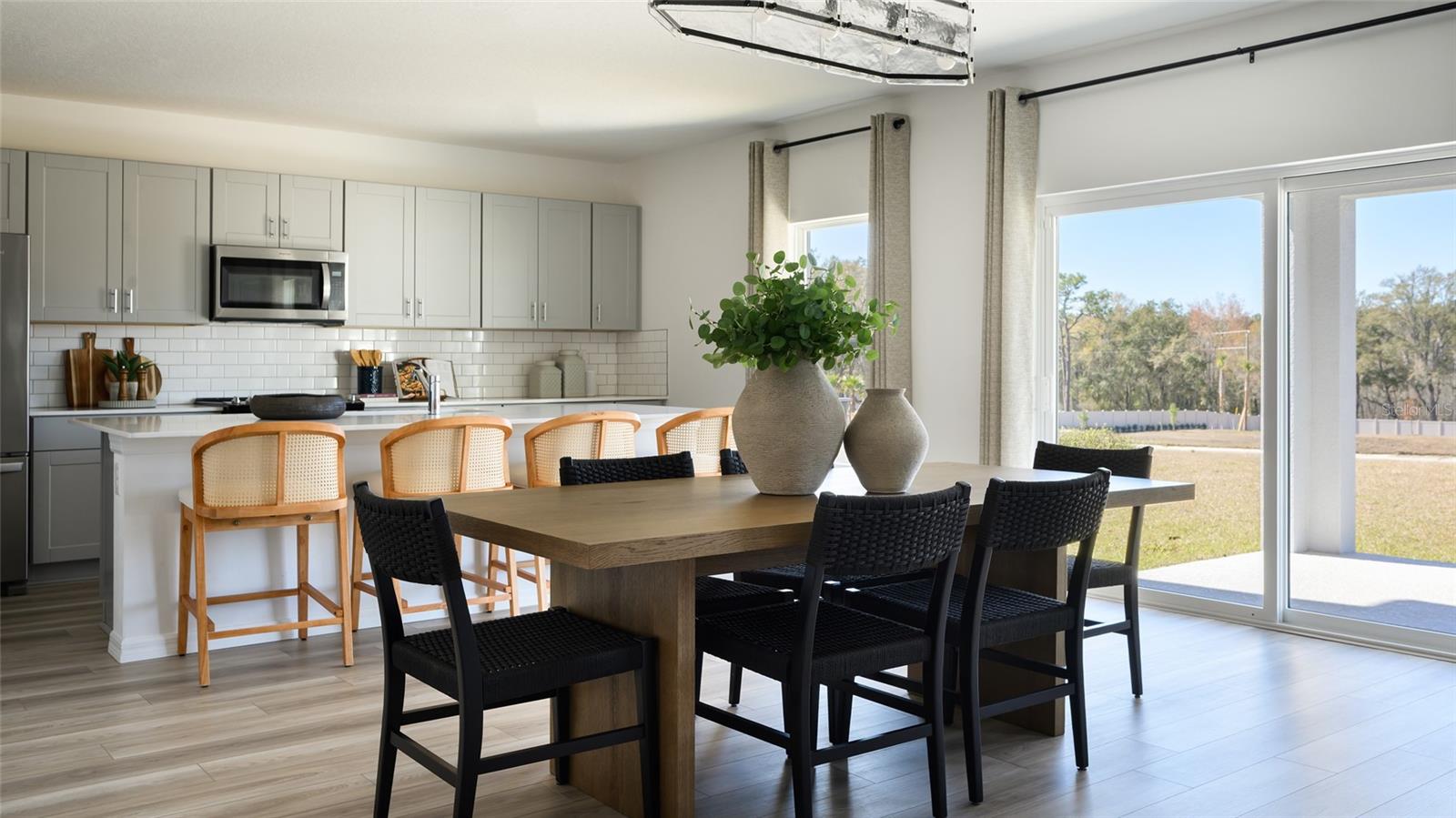 PASADENA LANDING - Residential