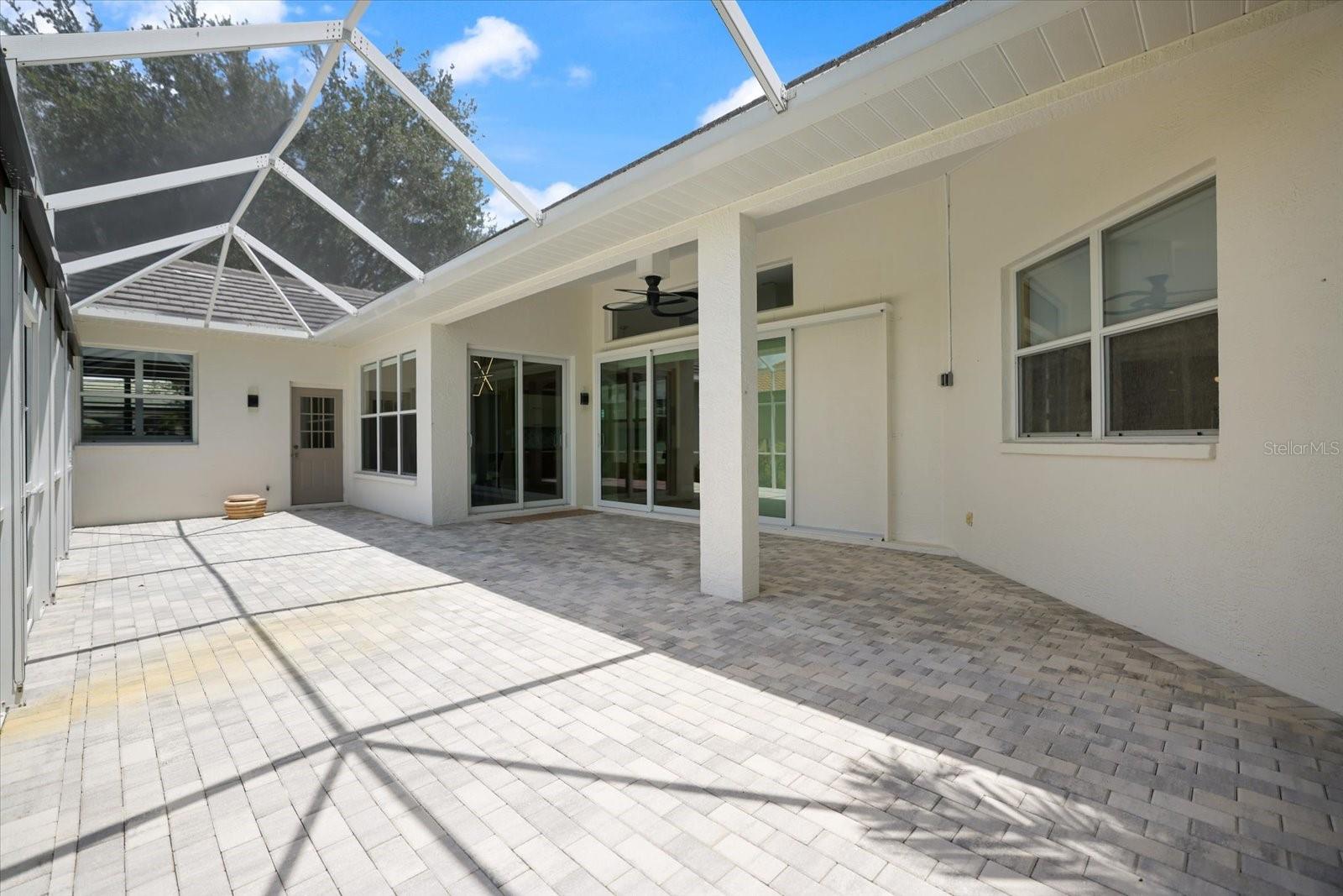 LAKES OF JACARANDA - Residential