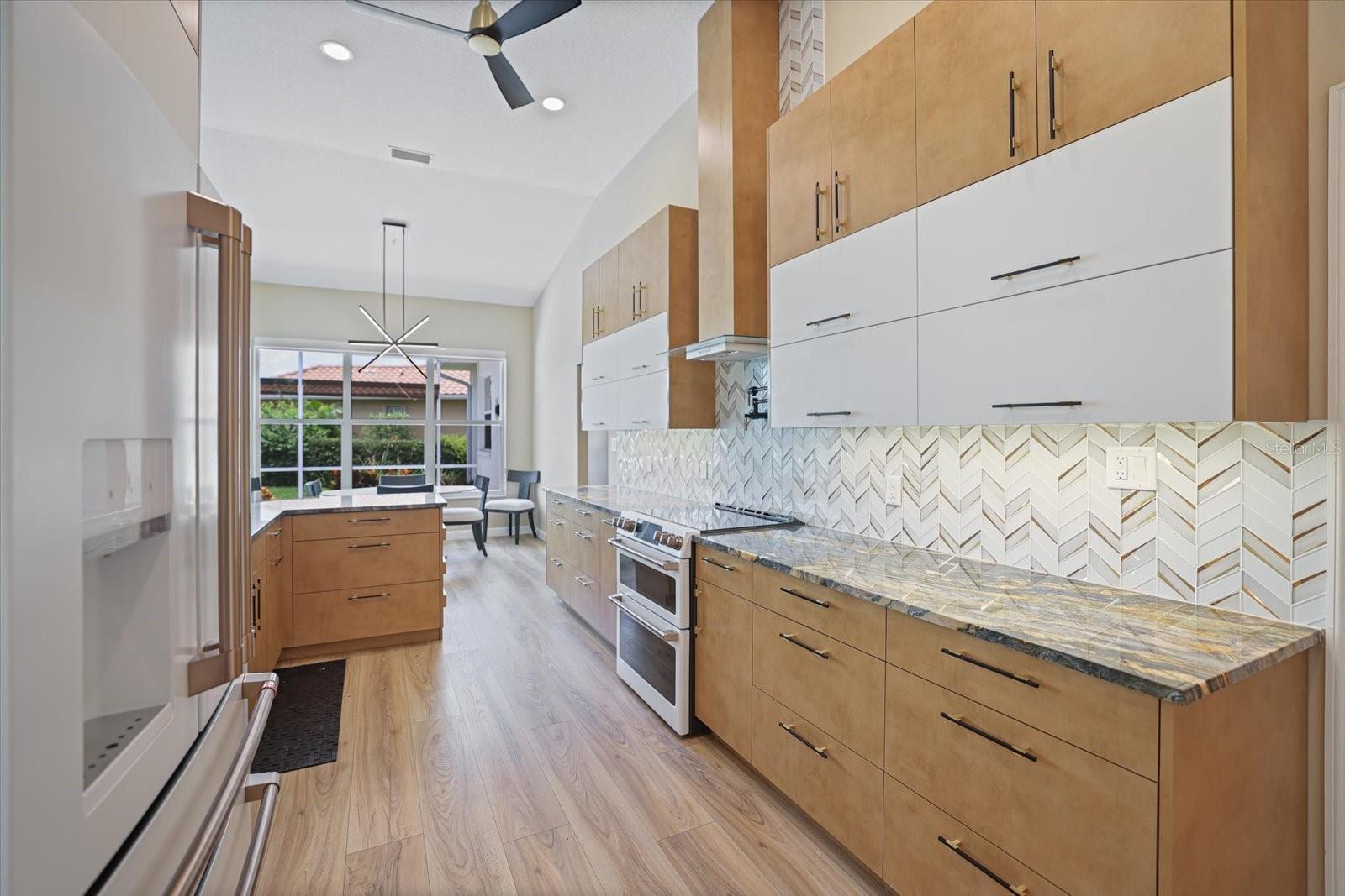 LAKES OF JACARANDA - Residential