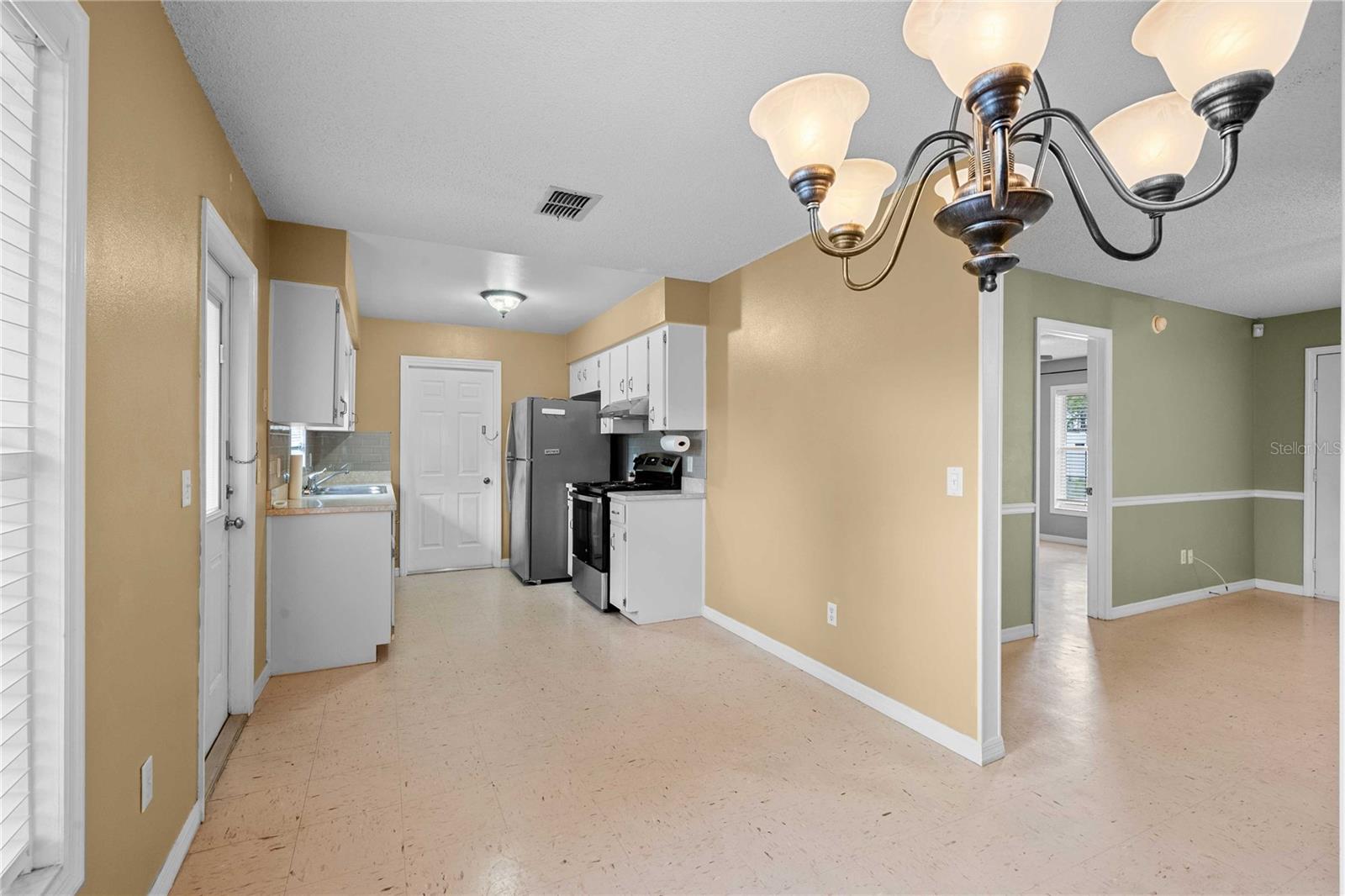 ZEPHYR HEIGHTS 1ST ADD - Residential