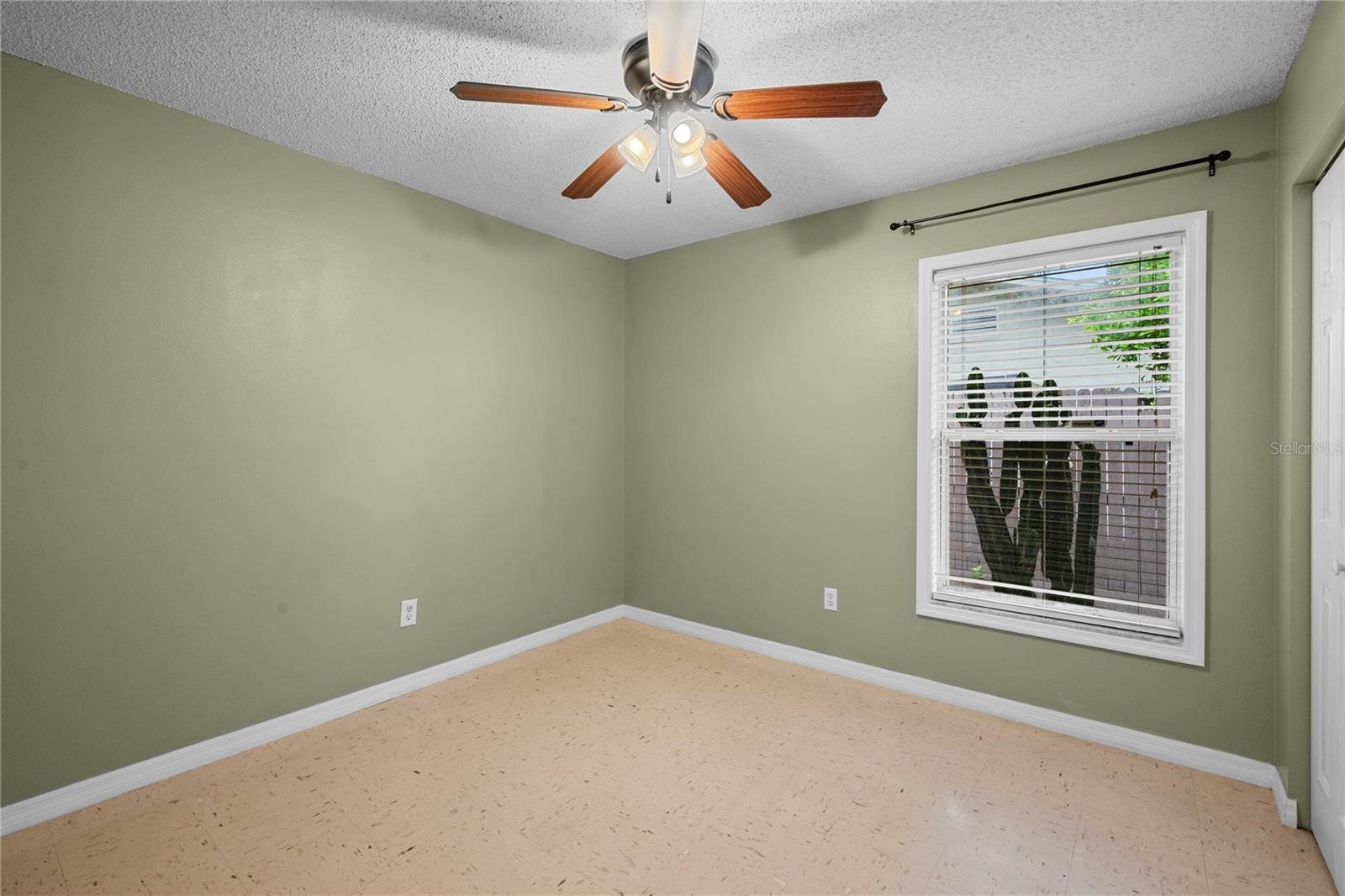 ZEPHYR HEIGHTS 1ST ADD - Residential