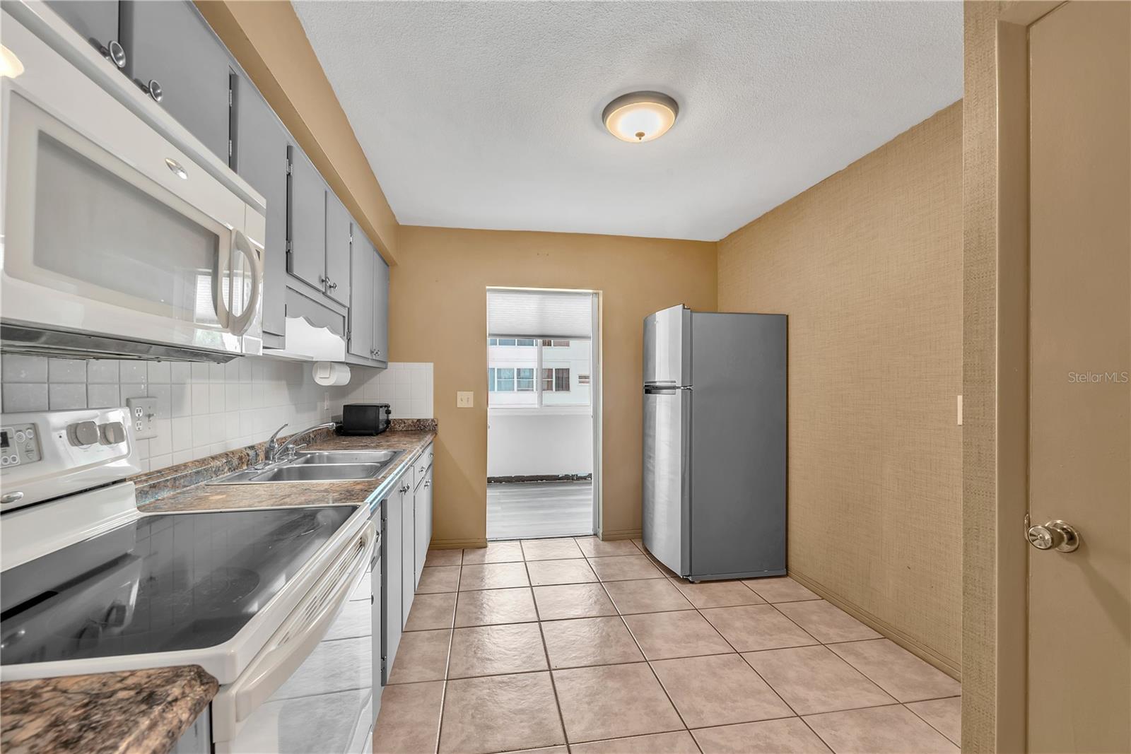 DISSTON ARMS APTS CONDO - Residential