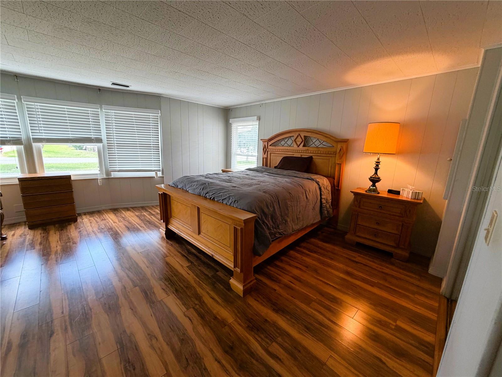 HAWTHORNE AT LEESBURG A COOP - Residential