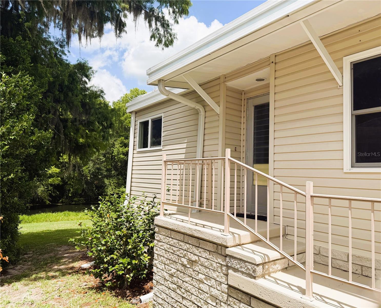 HAWTHORNE AT LEESBURG A COOP - Residential
