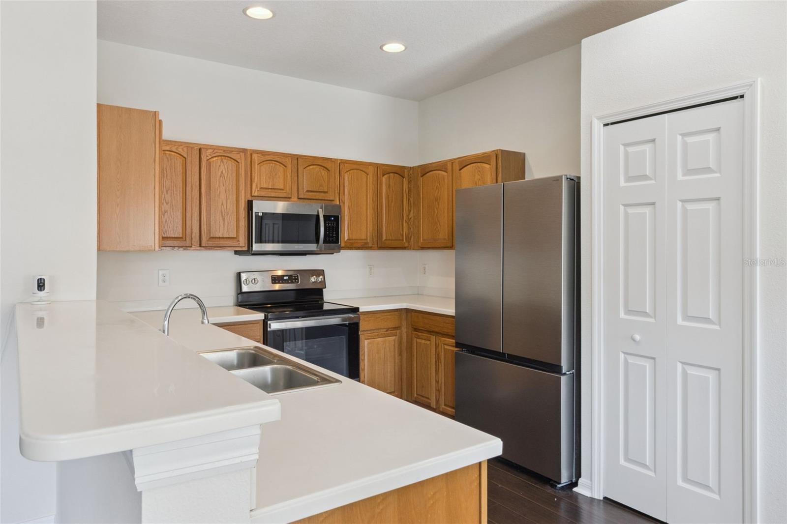 PARSONS POINTE - Residential