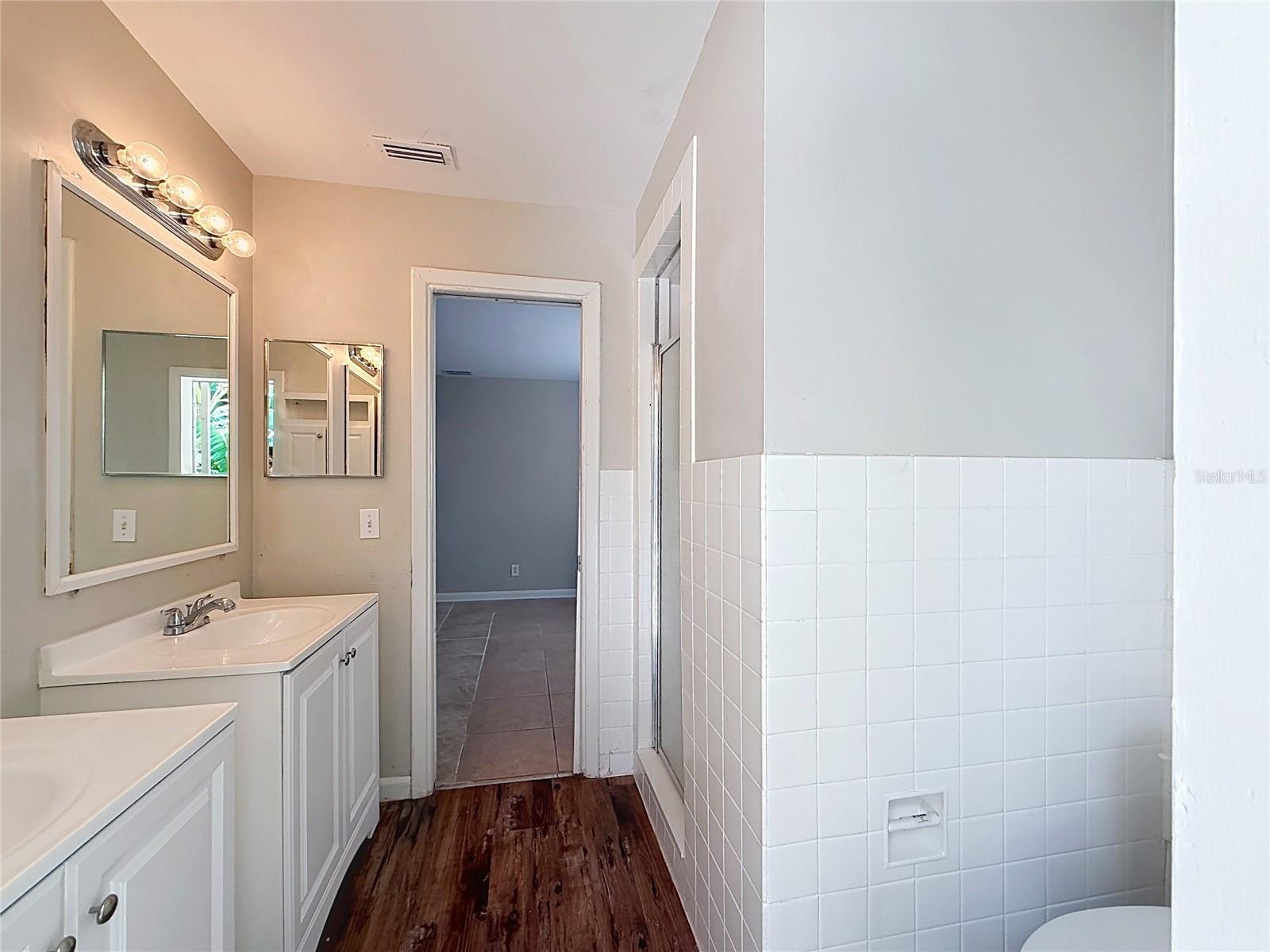 WOODFIELD ESTATES - Residential