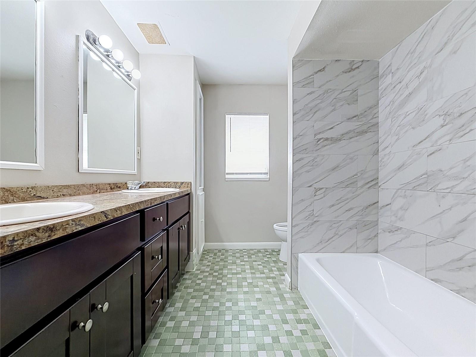 WOODFIELD ESTATES - Residential