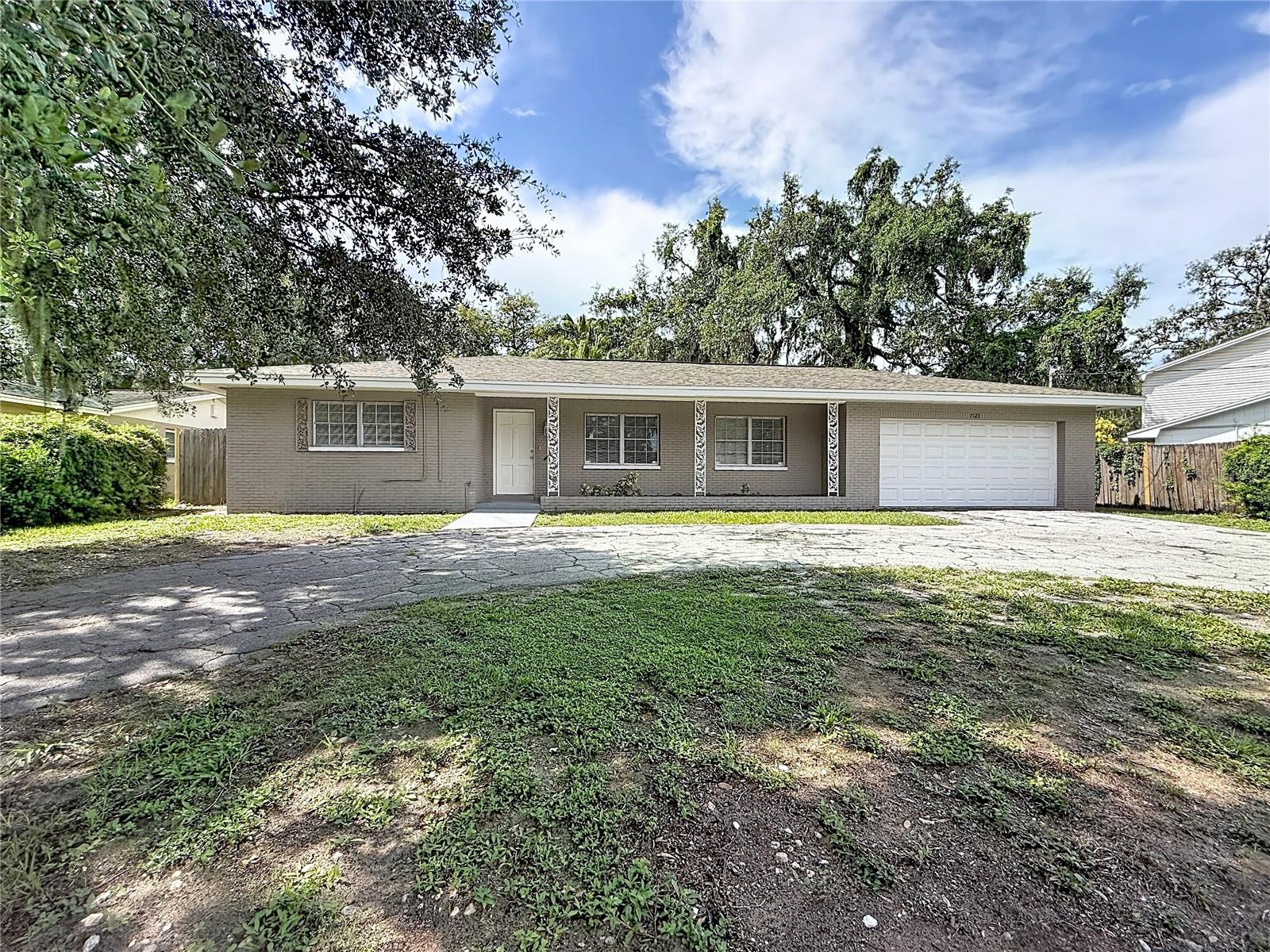 WOODFIELD ESTATES - Residential