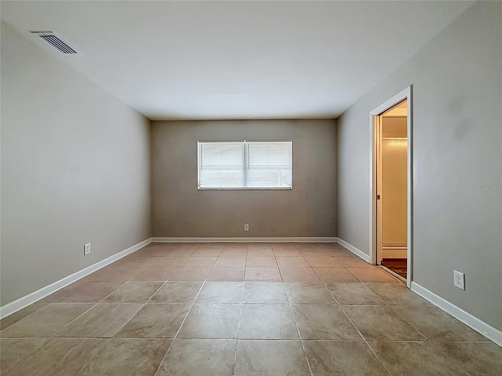 WOODFIELD ESTATES - Residential