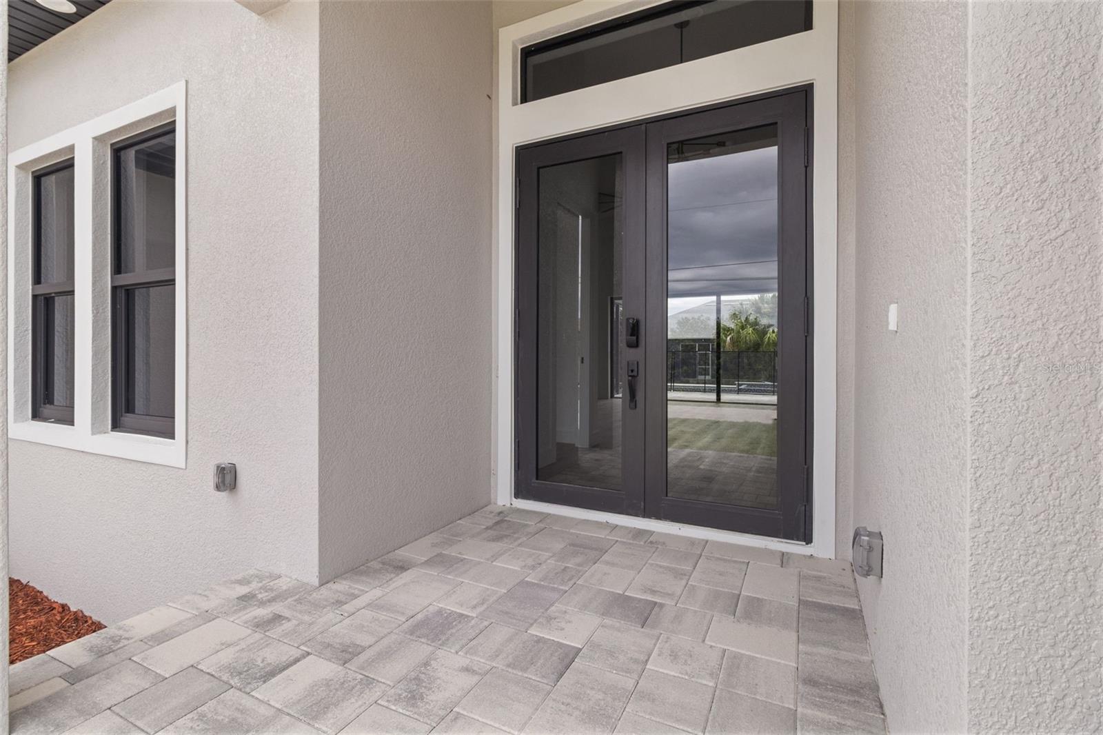 SOUTH GULF COVE - Residential