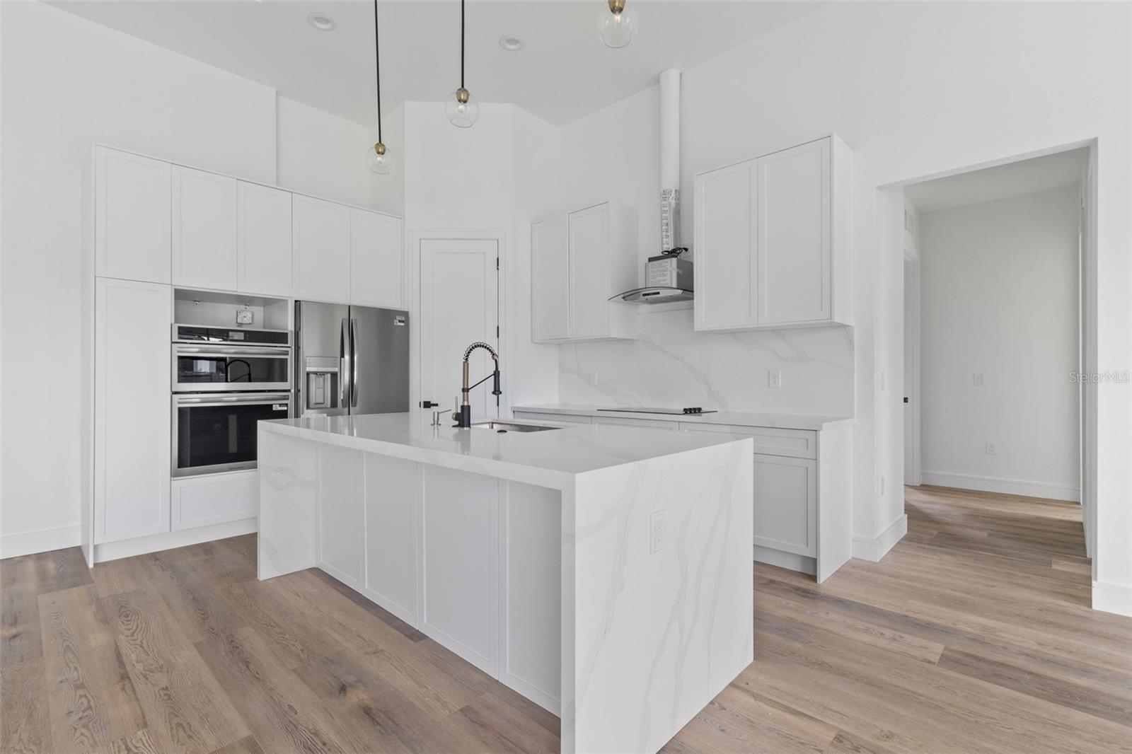 SOUTH GULF COVE - Residential