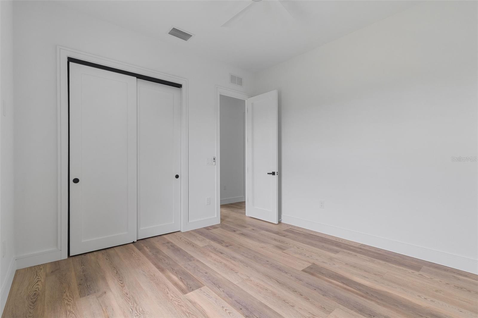 SOUTH GULF COVE - Residential