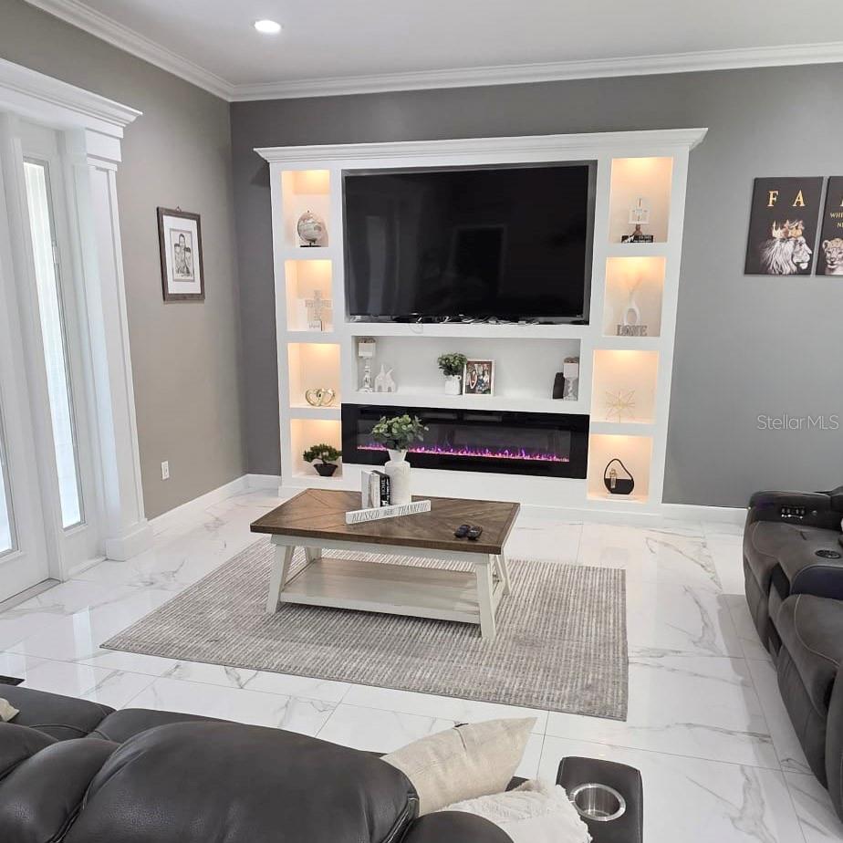 DADE TERRACE - Residential