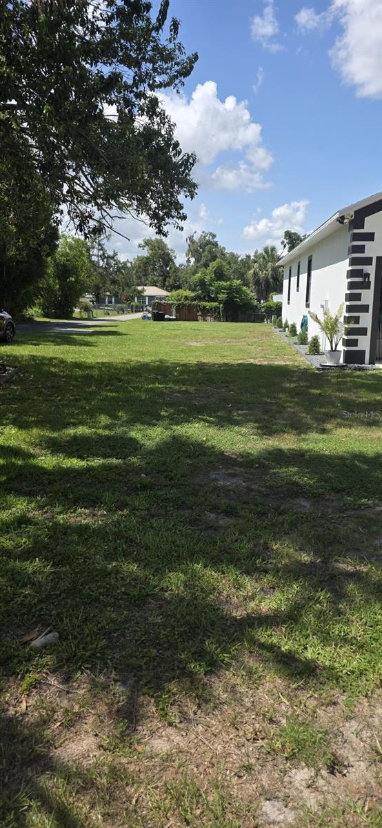 DADE TERRACE - Residential