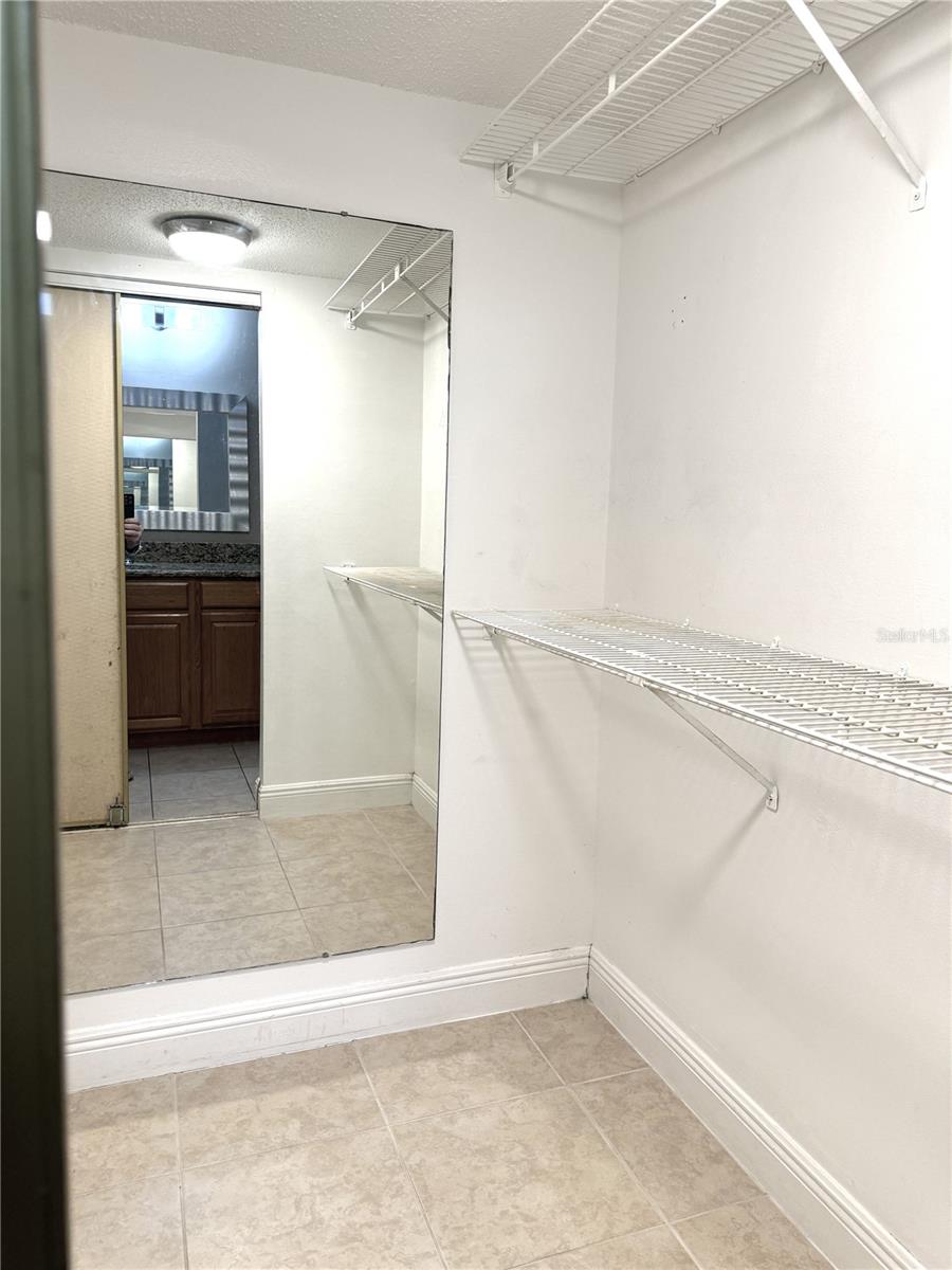 TAMARIND PH 02 - Residential Lease