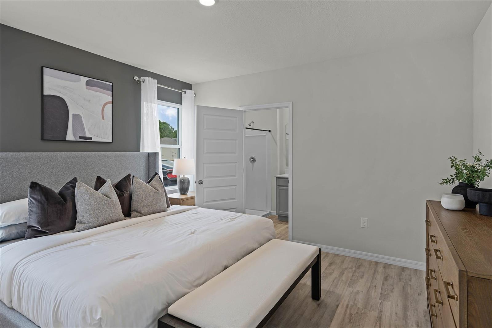 MAGNOLIA POINTE - Residential