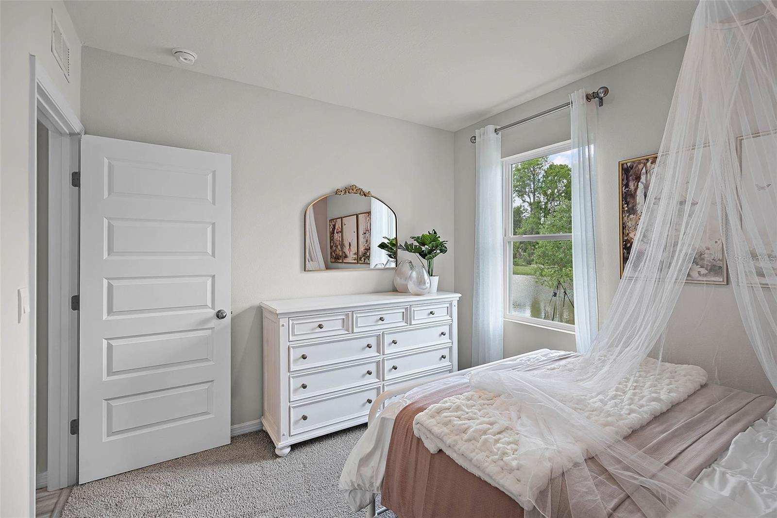 MAGNOLIA POINTE - Residential