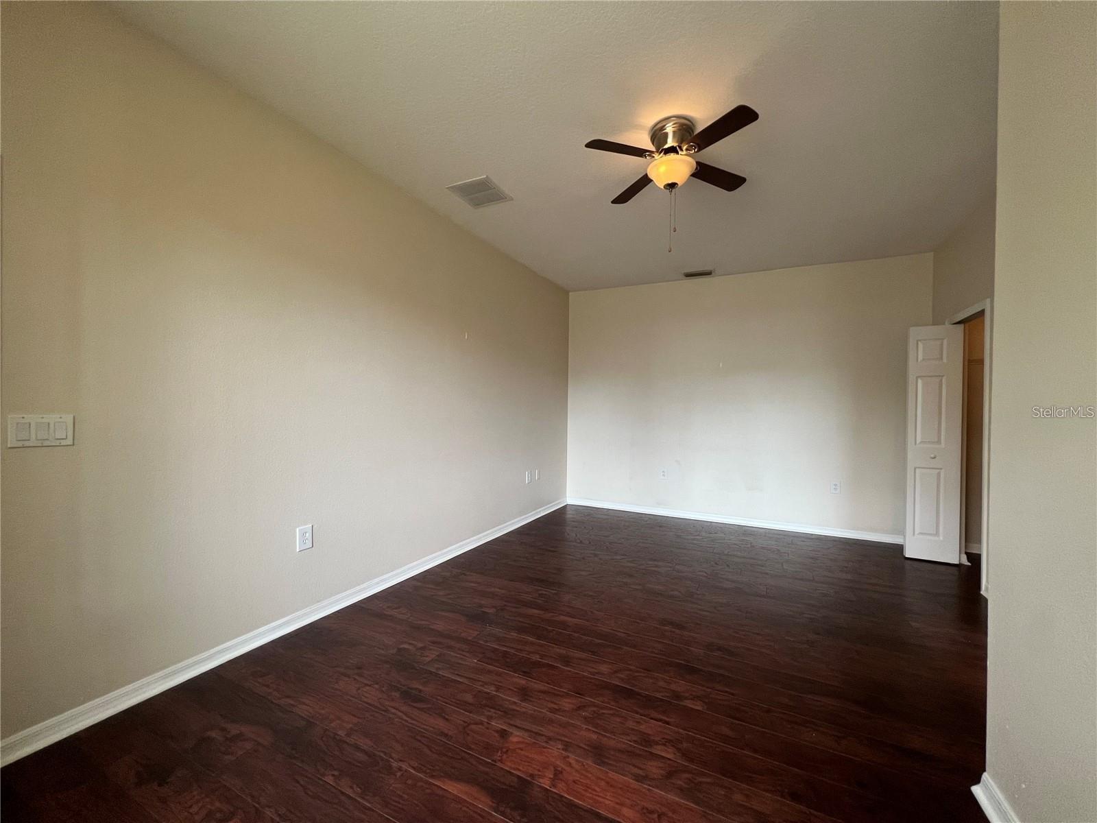 MARION OAKS UN 05 - Residential