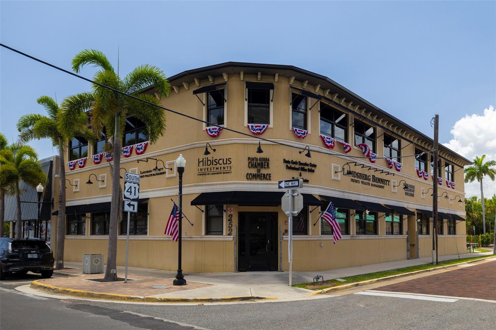 SUNCOAST HARBORS - Land