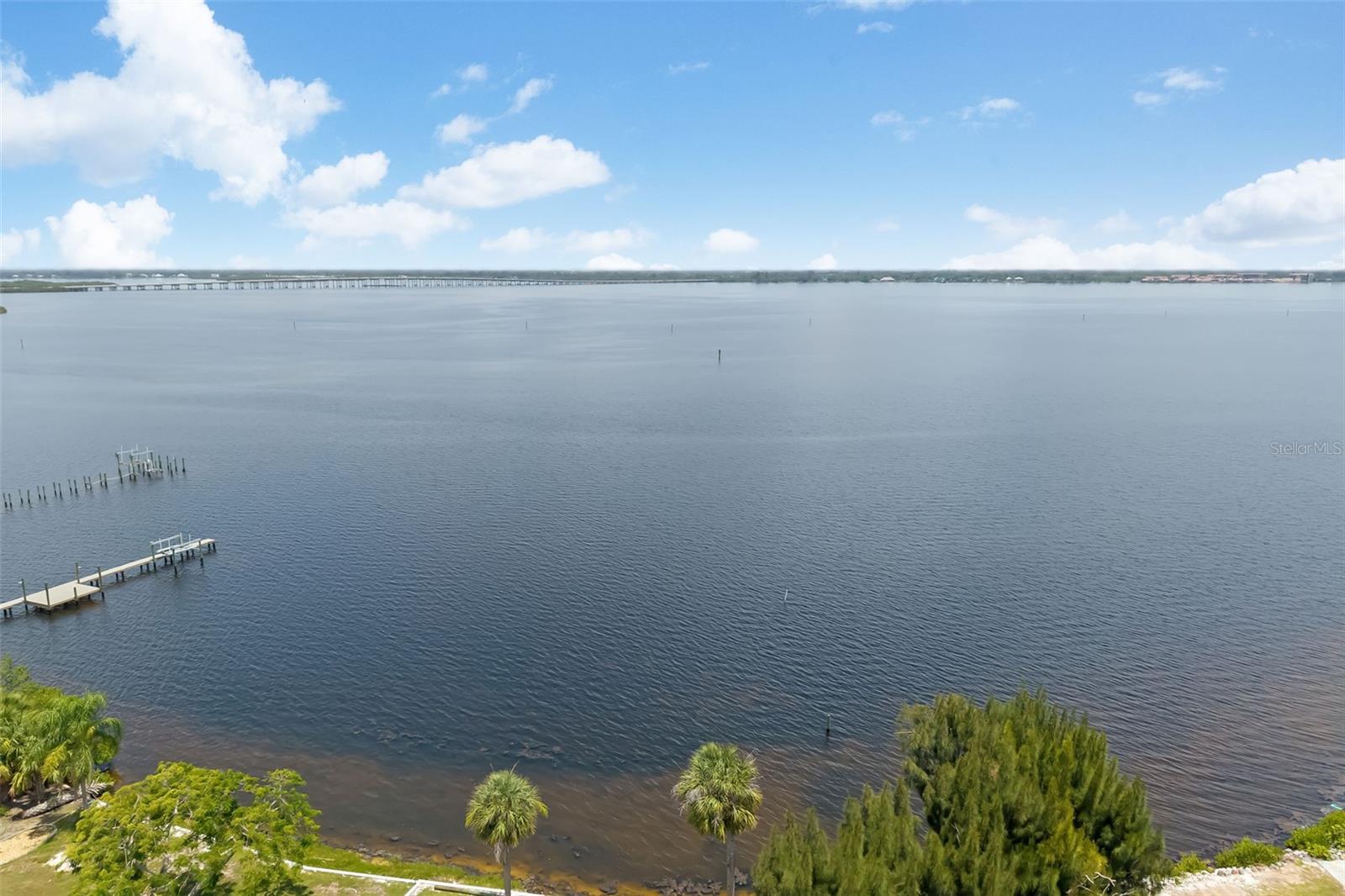SUNCOAST HARBORS - Land