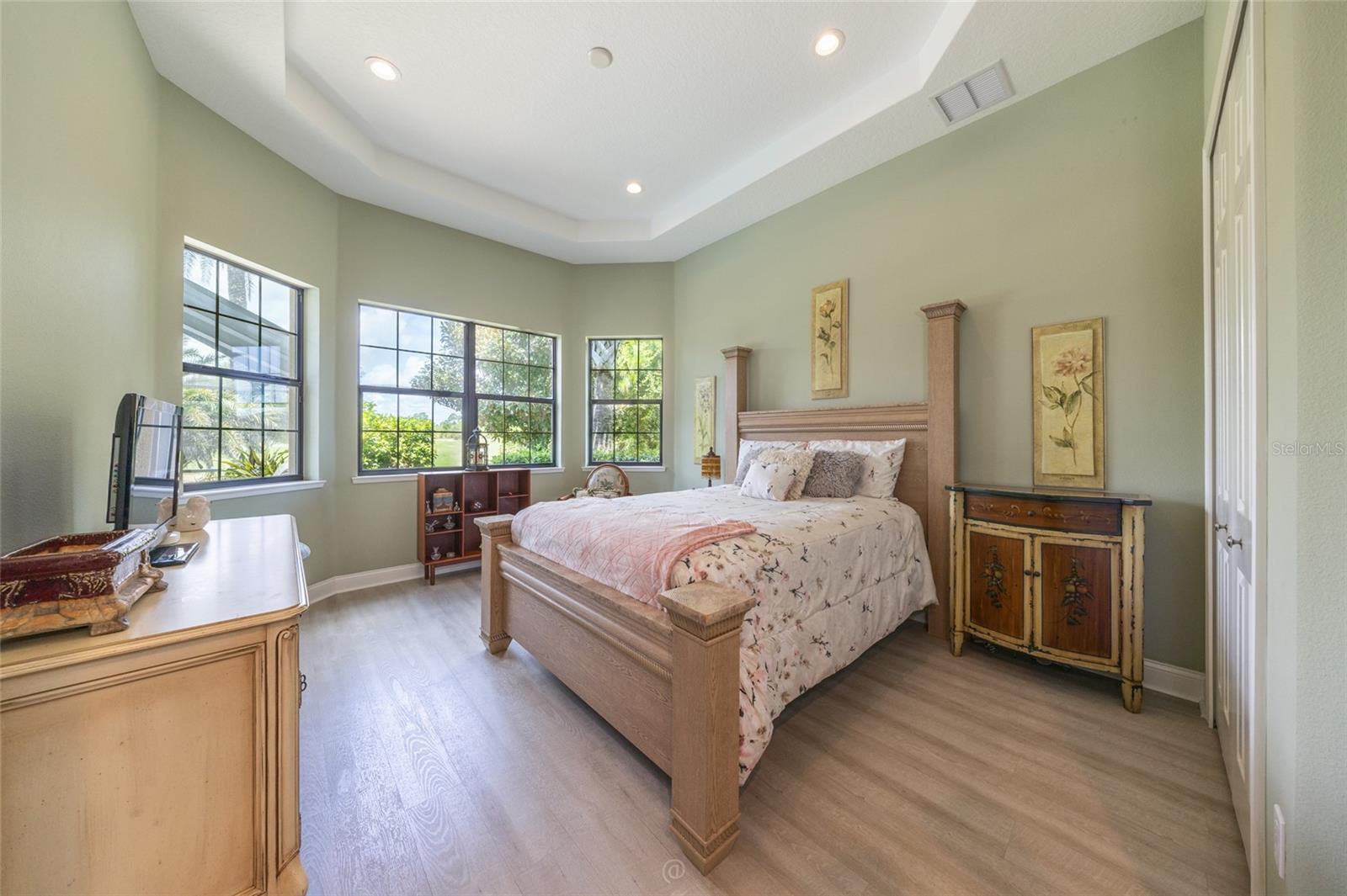 CONSERVATORY/HAMMOCK BEACH - Residential