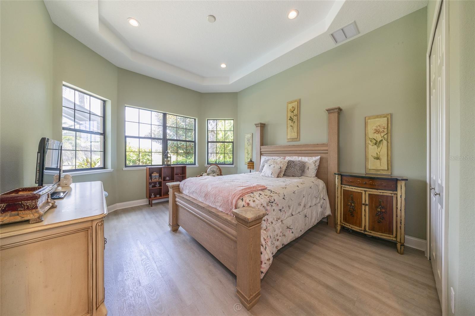 CONSERVATORY/HAMMOCK BEACH - Residential