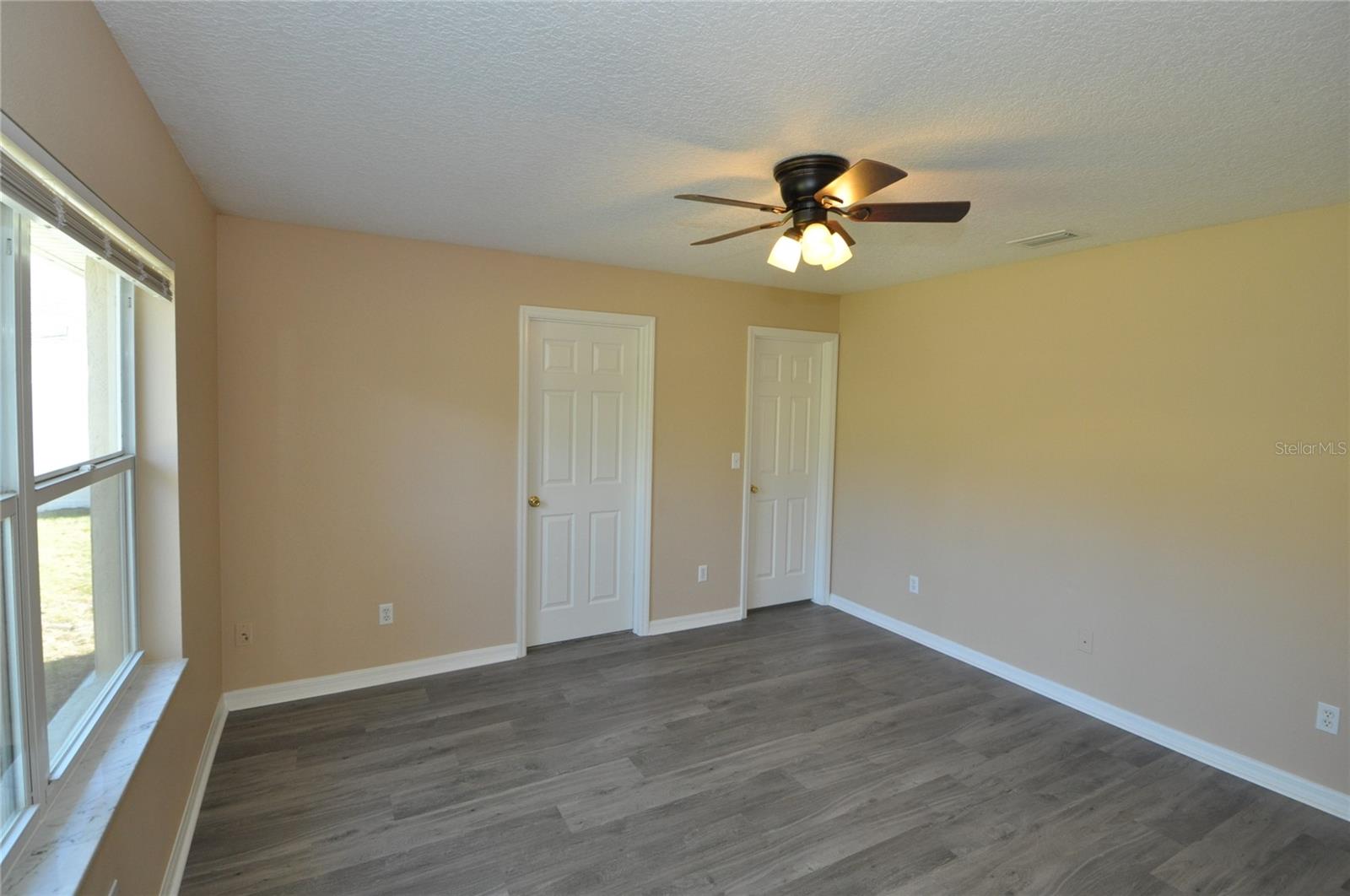 BELLE TERRE - Residential Lease